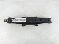 2012 Volkswagen Beetle Spare Scissor Car Jack - Oemusedautoparts1.com