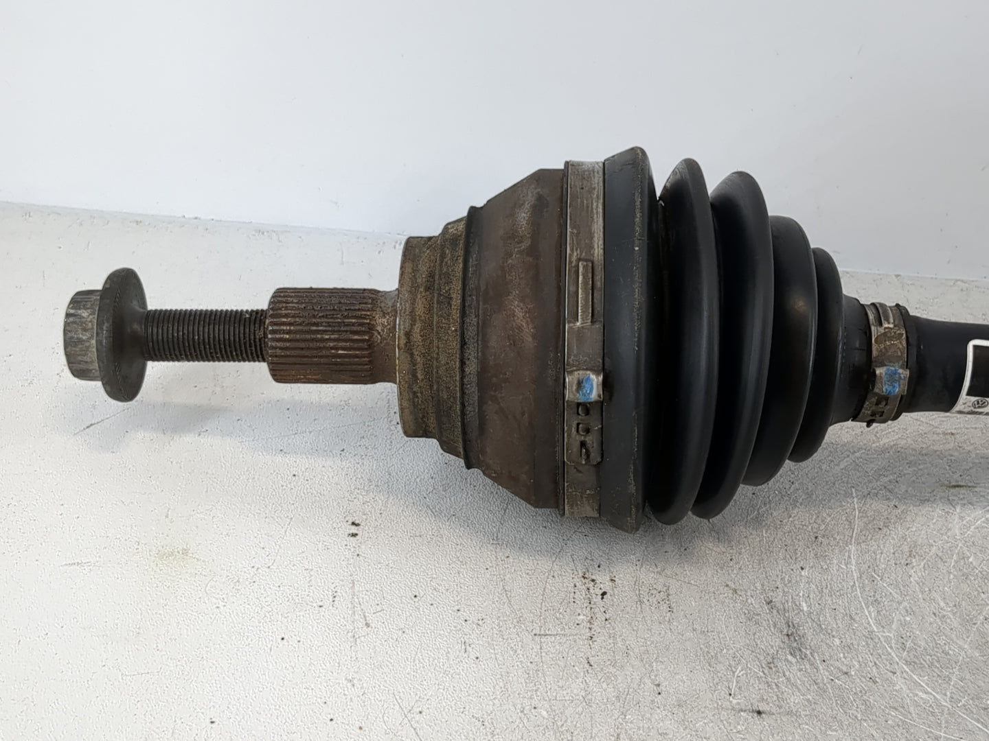 2012-2017 Volkswagen Beetle Axle Shaft Front Driver Cv C/v - Oemusedautoparts1.com