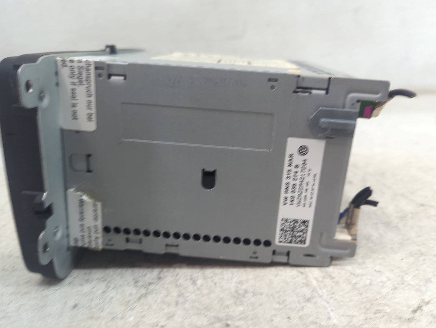 2012-2015 Volkswagen Beetle Radio AM FM Cd Player Receiver Replacement P/N:1K0035274B RNS315 Fits OEM Used Auto Parts - Oemu