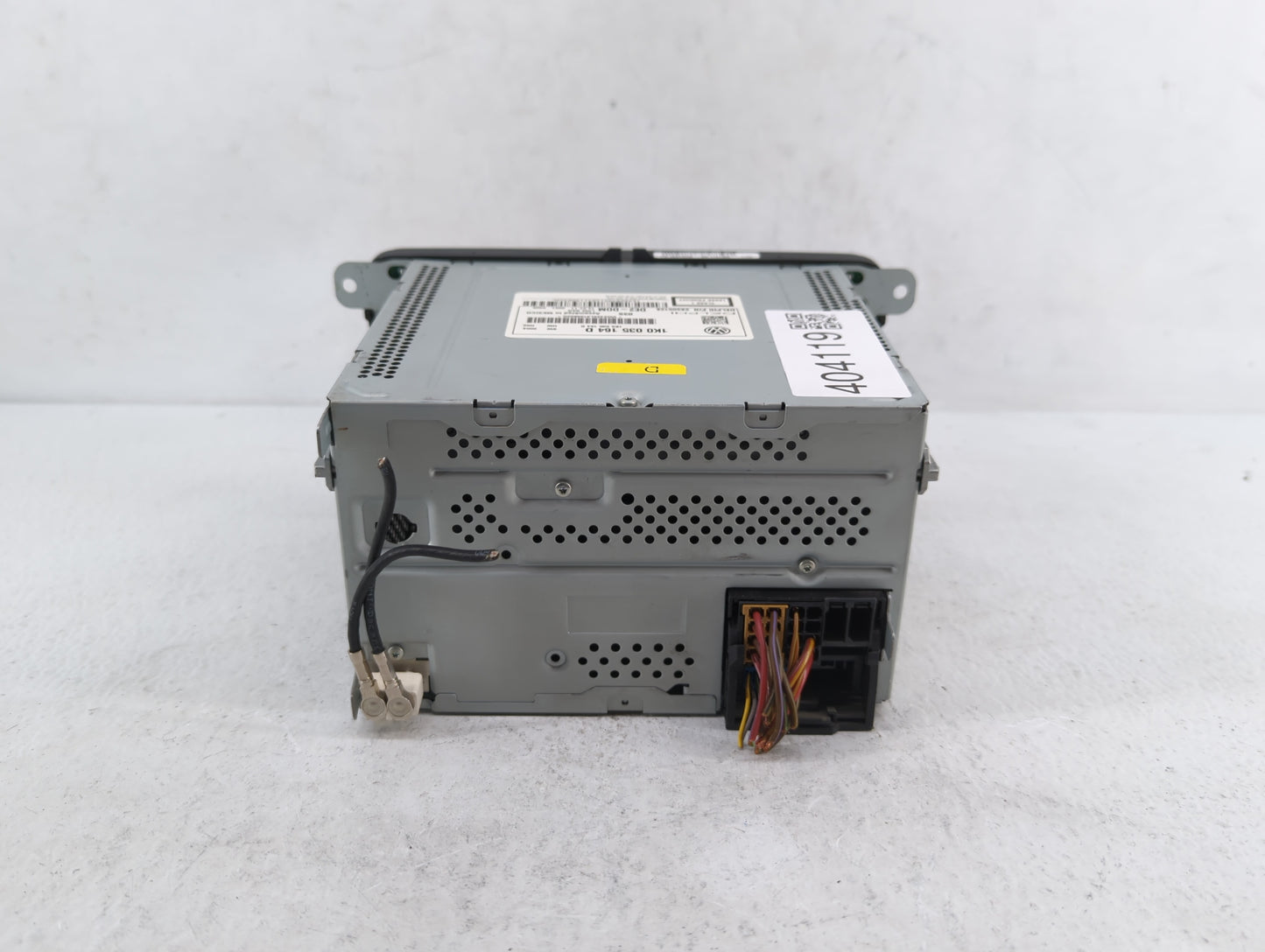 2012-2016 Volkswagen Beetle Radio AM FM Cd Player Receiver Replacement P/N:1K0 035 164 D 1K0 035 164 F Fits OEM Used Auto Pa