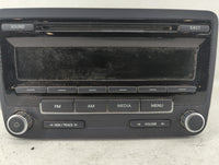 2012-2016 Volkswagen Beetle Am Fm Cd Player Radio Receiver 572885 - Oemusedautoparts1.com