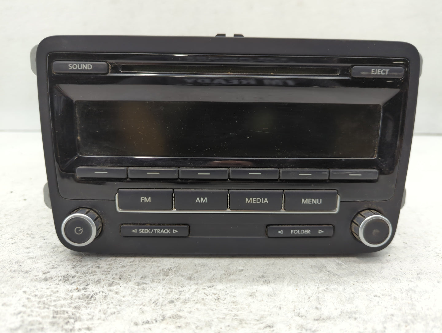 2012-2016 Volkswagen Beetle Am Fm Cd Player Radio Receiver - Oemusedautoparts1.com