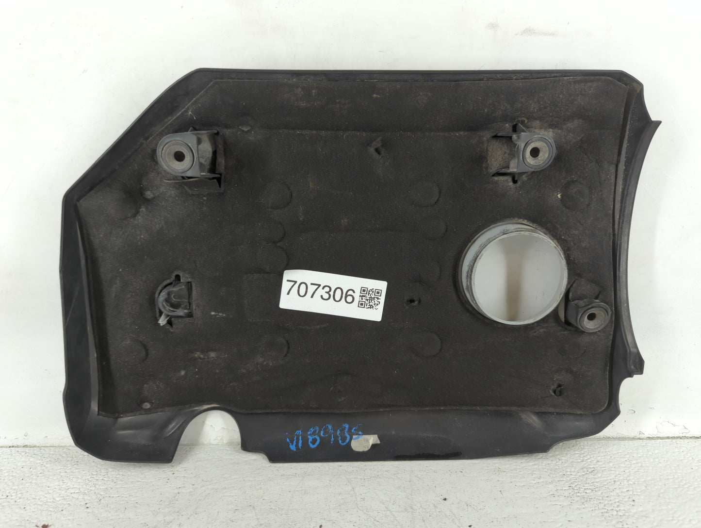 2012 Volkswagen Beetle Engine Cover - Oemusedautoparts1.com