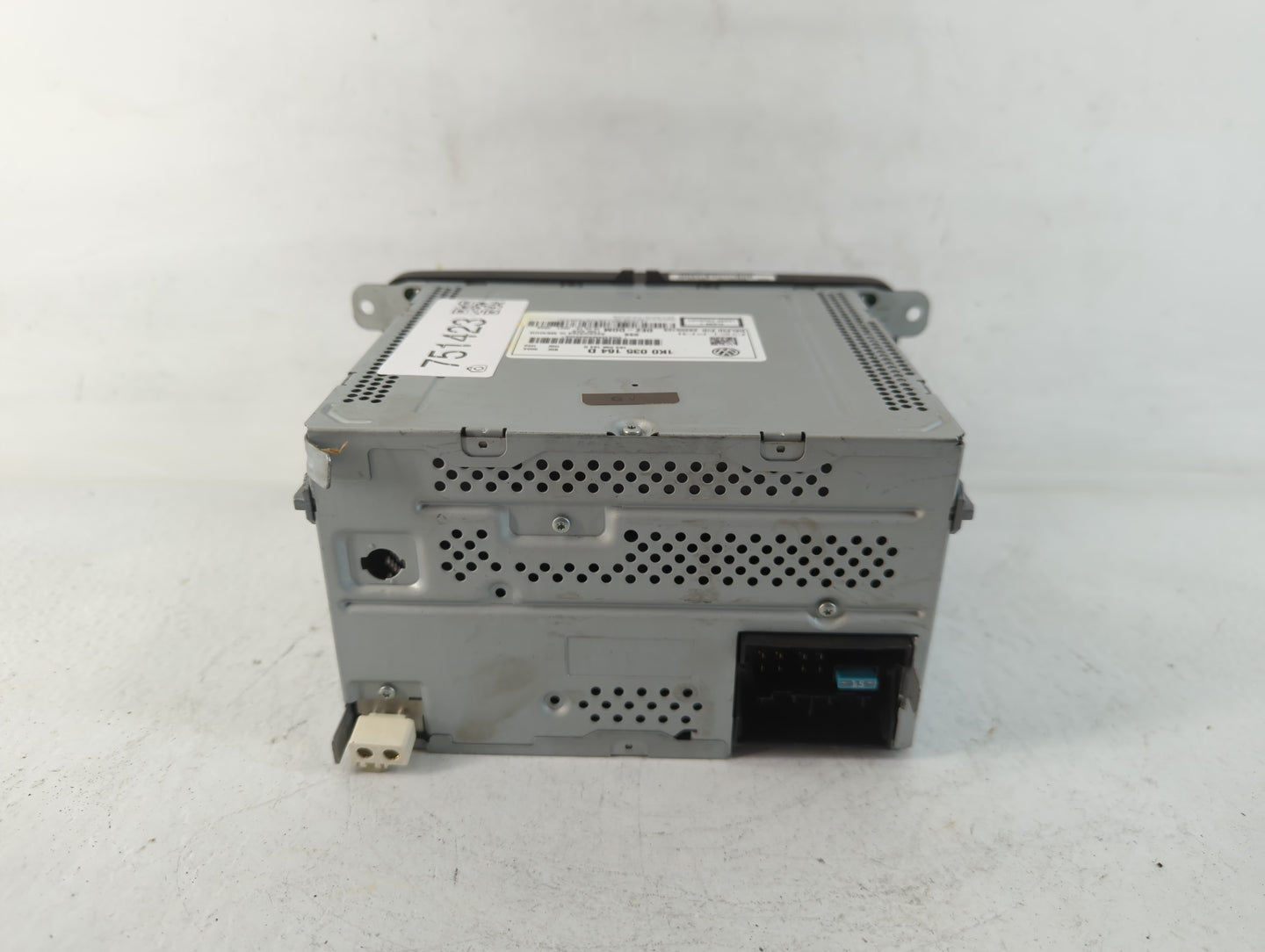 2012-2016 Volkswagen Beetle Am Fm Cd Player Radio Receiver - Oemusedautoparts1.com