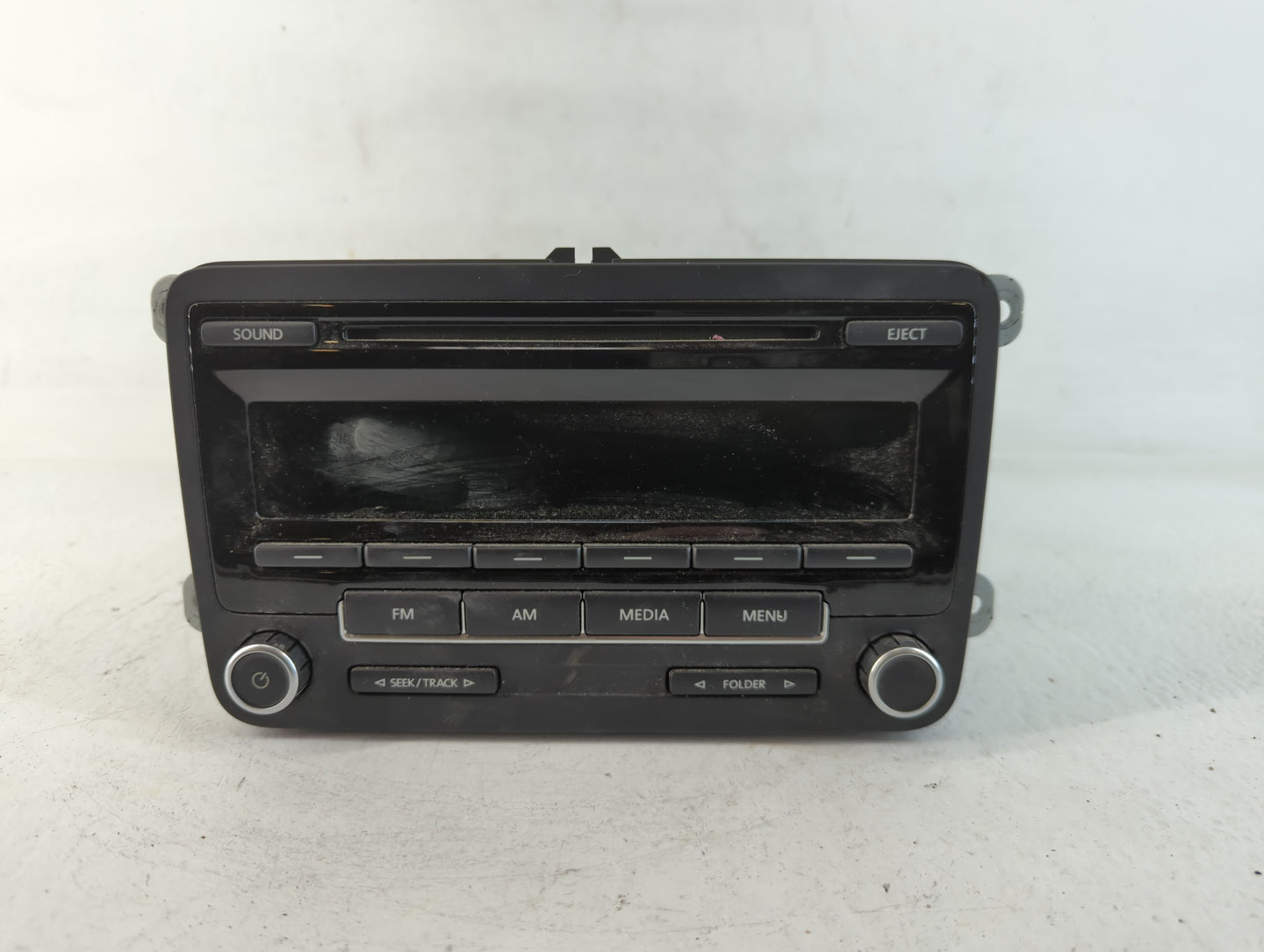 2012-2016 Volkswagen Beetle Am Fm Cd Player Radio Receiver - Oemusedautoparts1.com