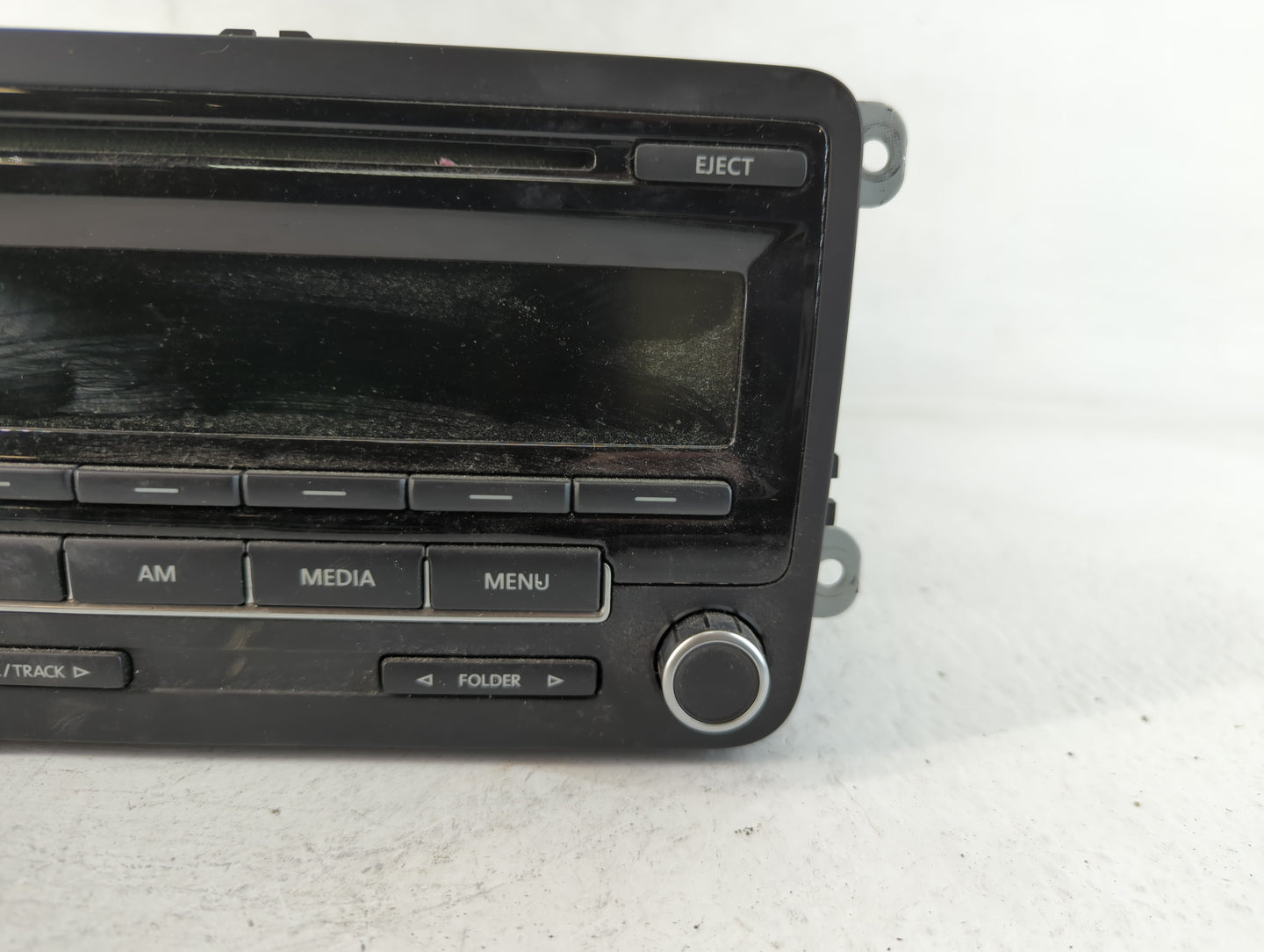 2012-2016 Volkswagen Beetle Am Fm Cd Player Radio Receiver - Oemusedautoparts1.com