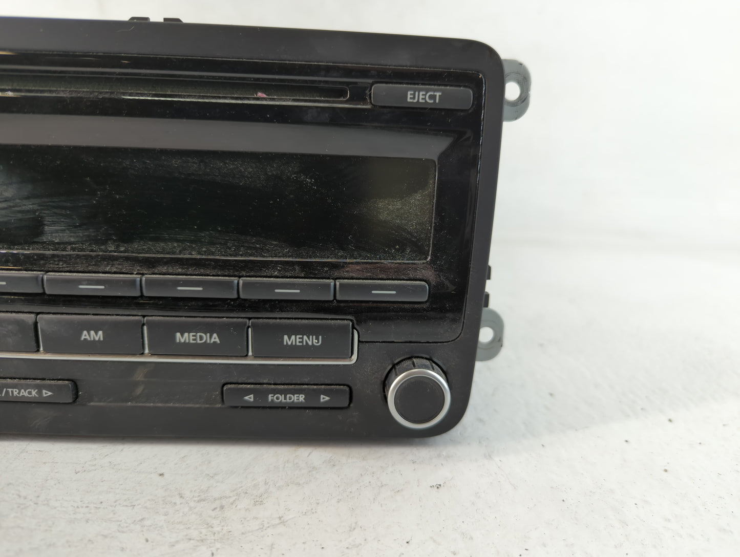 2012-2016 Volkswagen Beetle Am Fm Cd Player Radio Receiver - Oemusedautoparts1.com