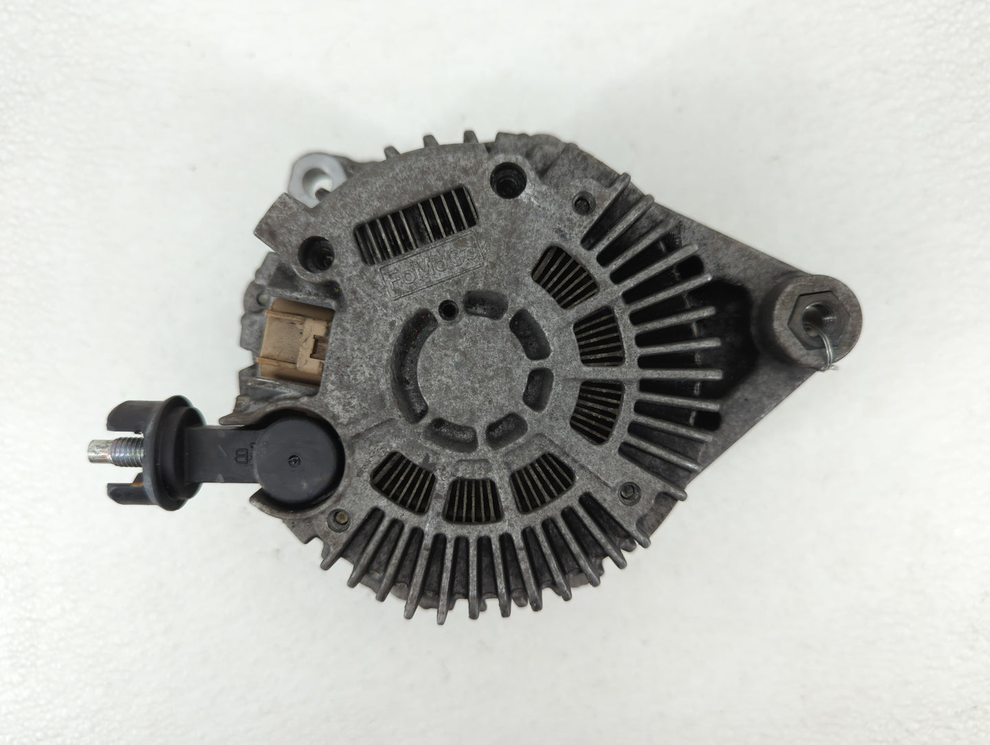 2012 Volkswagen Campmobile Alternator Replacement Generator Charging Assembly Engine OEM P/N:M574R150 8G1T-10300-AC Fits OEM