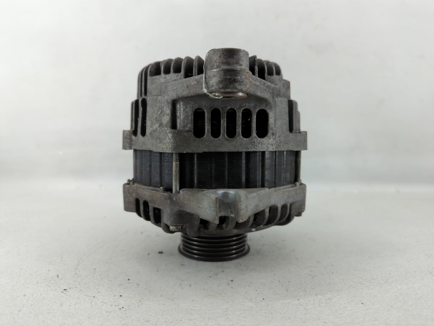 2012 Volkswagen Campmobile Alternator Replacement Generator Charging Assembly Engine OEM P/N:M574R150 8G1T-10300-AC Fits OEM