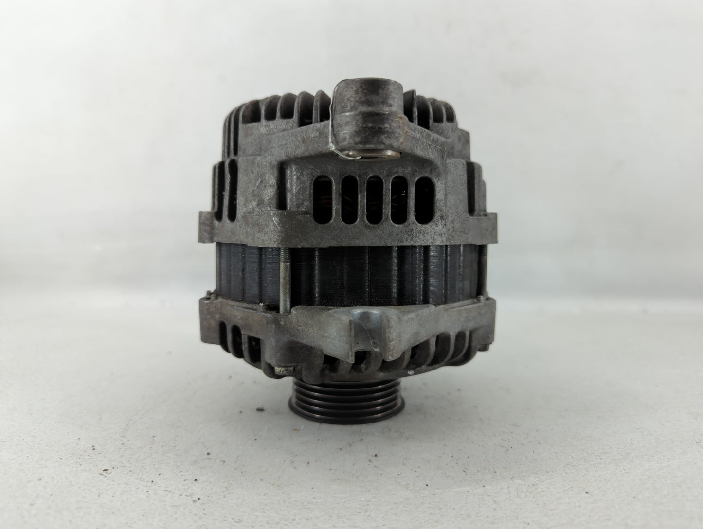 2012 Volkswagen Campmobile Alternator Replacement Generator Charging Assembly Engine OEM P/N:M574R150 8G1T-10300-AC Fits OEM