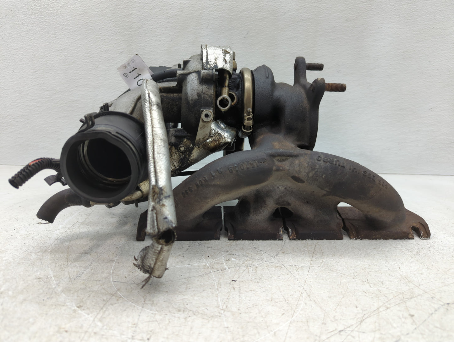 2009-2012 Volkswagen Cc Turbocharger Exhaust Manifold With Turbo Charger - Oemusedautoparts1.com