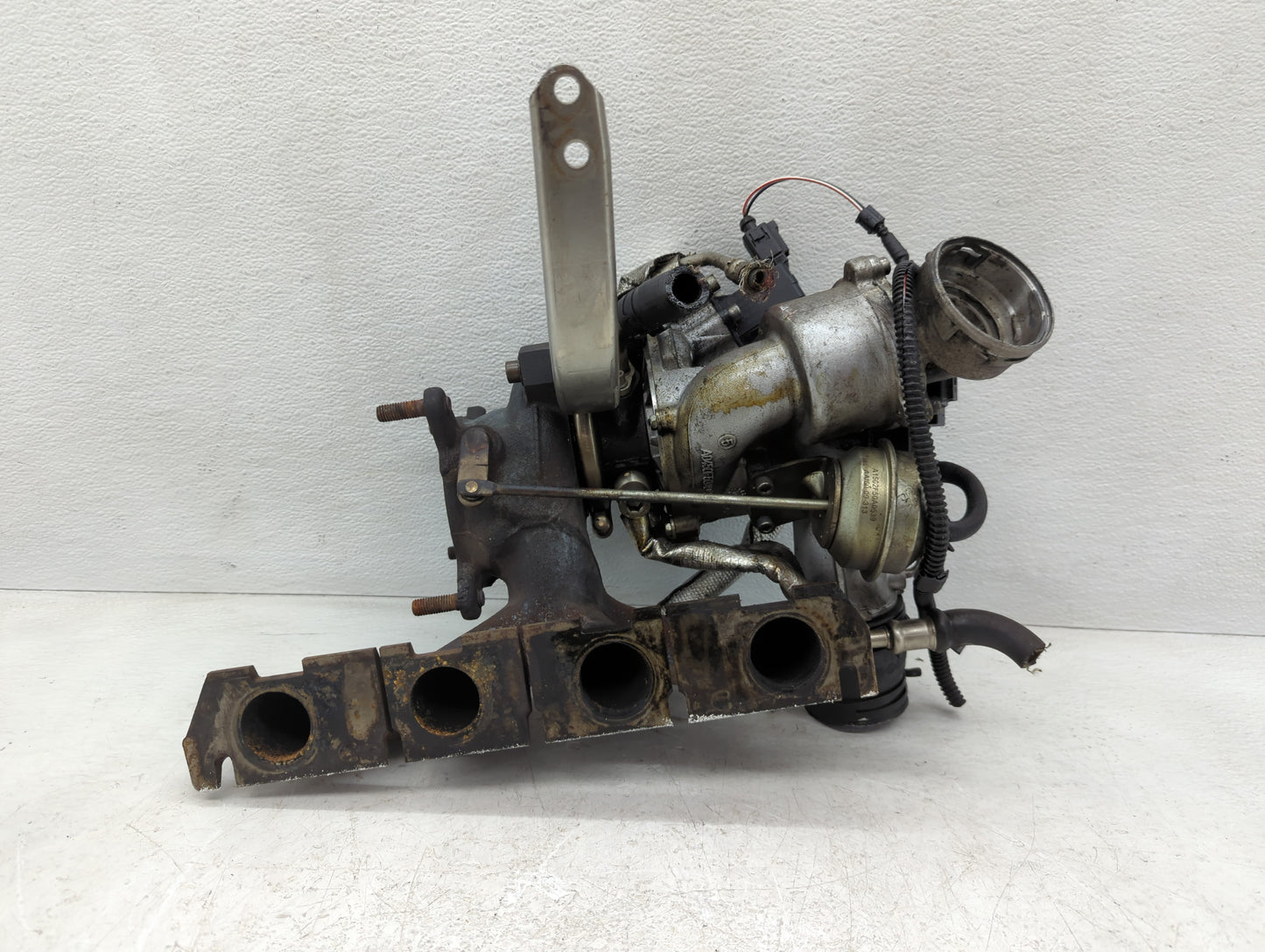 2009-2012 Volkswagen Cc Turbocharger Exhaust Manifold With Turbo Charger - Oemusedautoparts1.com