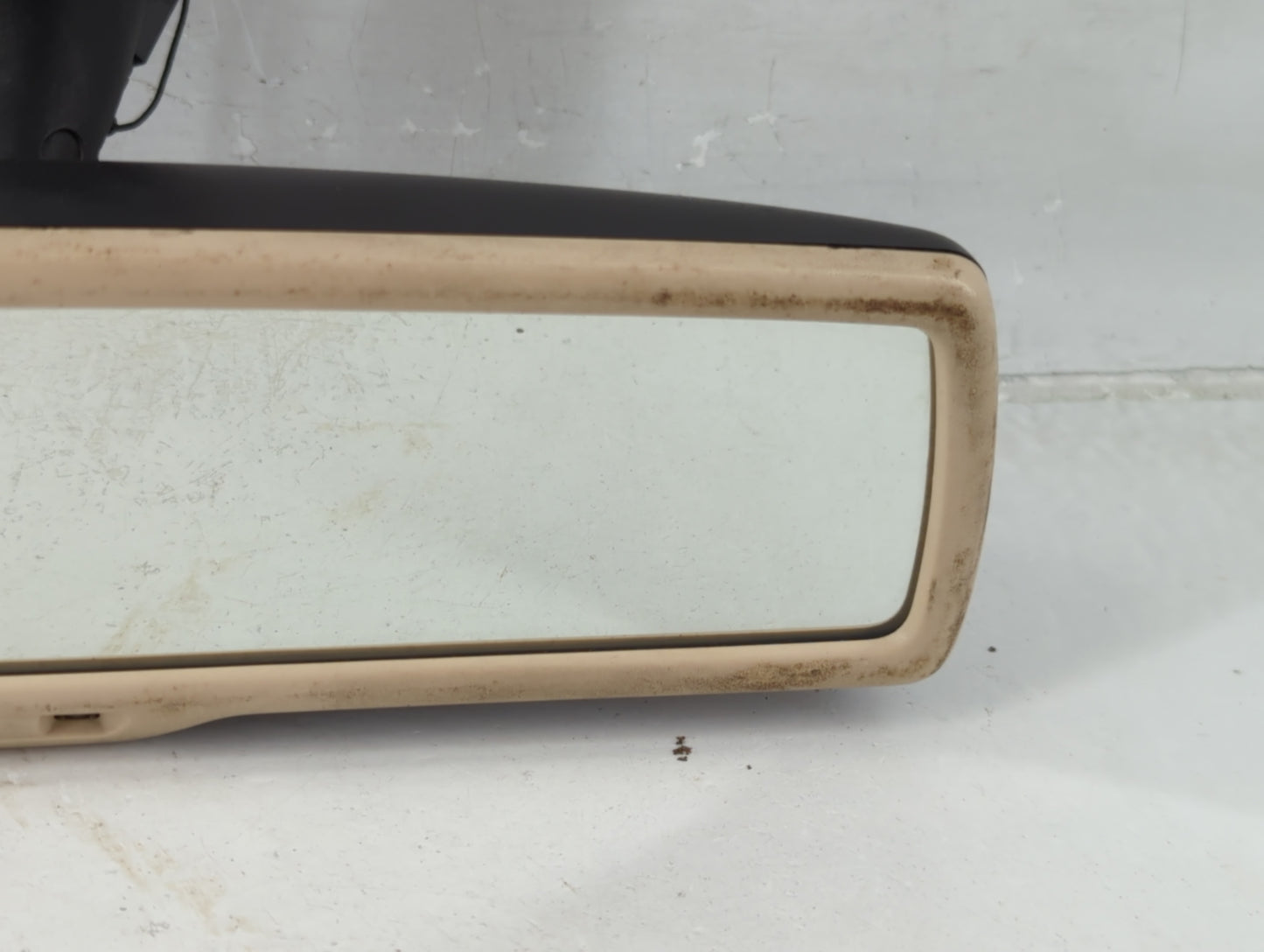 2009-2012 Volkswagen Cc Interior Rear View Mirror Replacement OEM P/N:E11026141 Fits Fits 2009 2010 2011 2012 OEM Used Auto 
