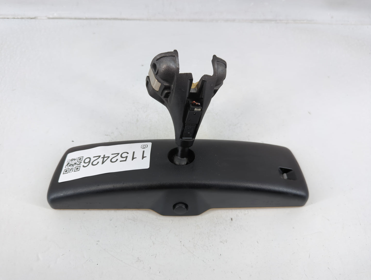 2009-2012 Volkswagen Cc Interior Rear View Mirror Replacement OEM P/N:E11026141 Fits OEM Used Auto Parts - Oemusedautoparts1
