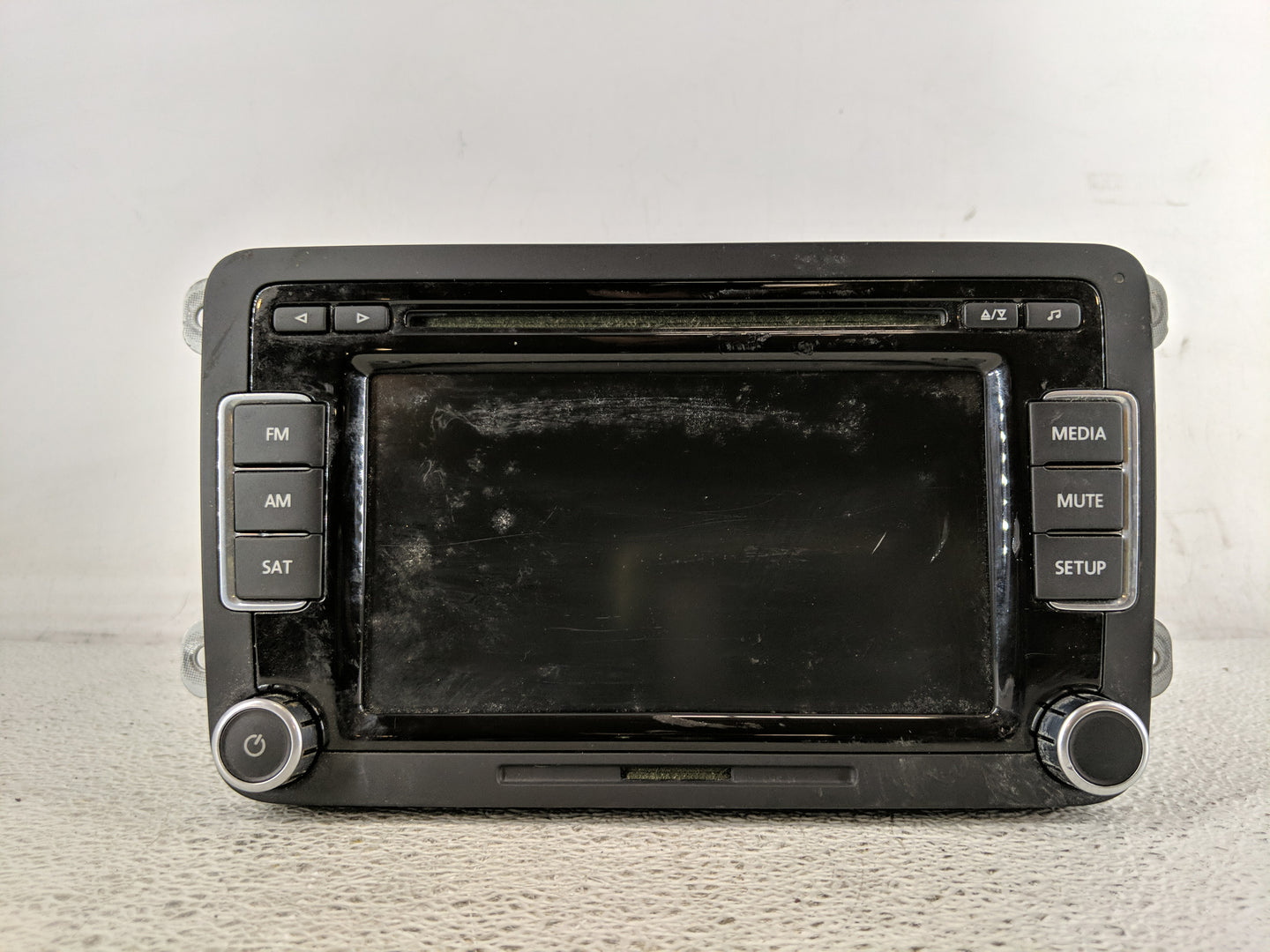 2009-2013 Volkswagen Cc Radio AM FM Cd Player Receiver Replacement P/N:1K0 035 180 AD Fits OEM Used Auto Parts - Oemusedauto