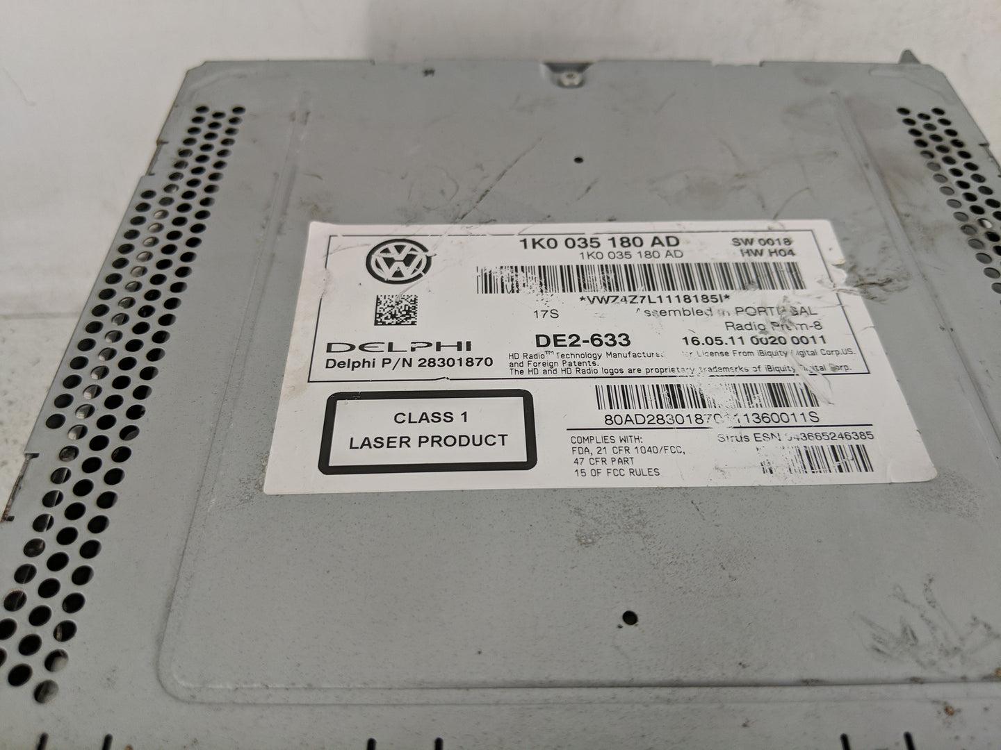 2009-2013 Volkswagen Cc Radio AM FM Cd Player Receiver Replacement P/N:1K0 035 180 AD Fits OEM Used Auto Parts - Oemusedauto