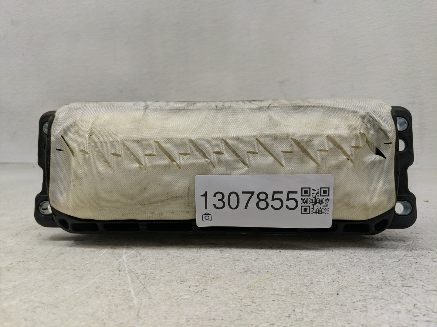 2011-2012 Volkswagen Cc Air Bag Passenger Right Dashboard OEM Fits Fits 2011 2012 OEM Used Auto Parts - Oemusedautoparts1.co