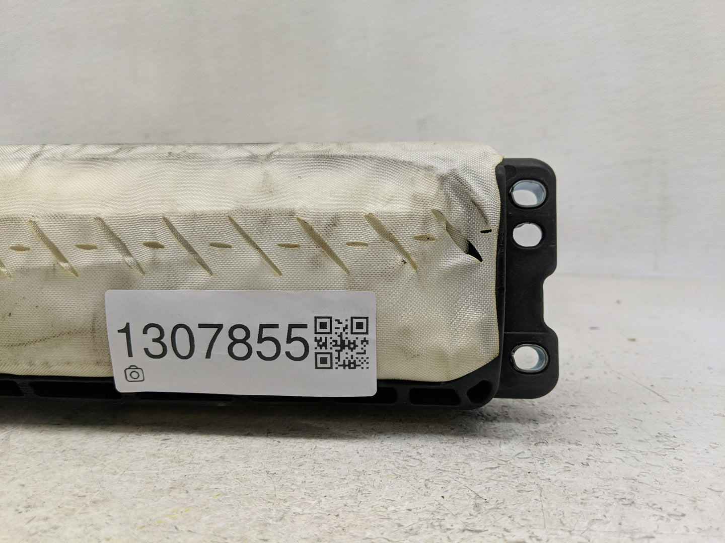 2011-2012 Volkswagen Cc Air Bag Passenger Right Dashboard OEM Fits Fits 2011 2012 OEM Used Auto Parts - Oemusedautoparts1.co