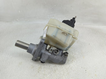 compare product 2009-2017 Volkswagen Cc Brake Master Cylinder