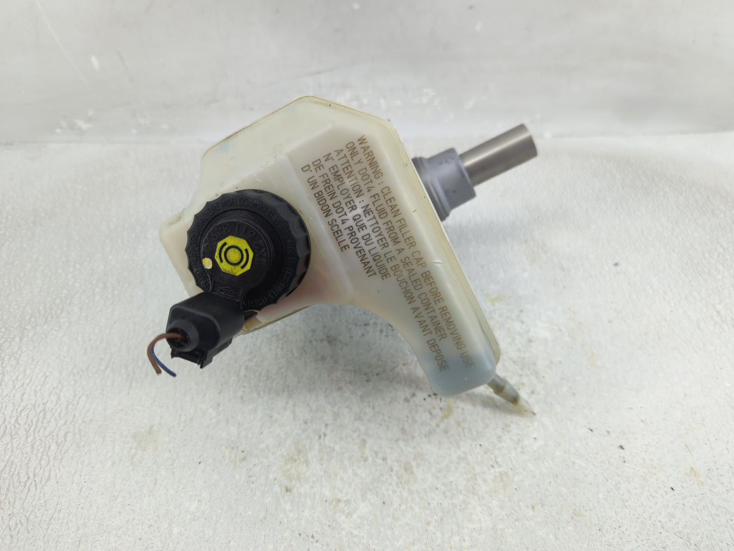 2009-2017 Volkswagen Cc Brake Master Cylinder - Oemusedautoparts1.com