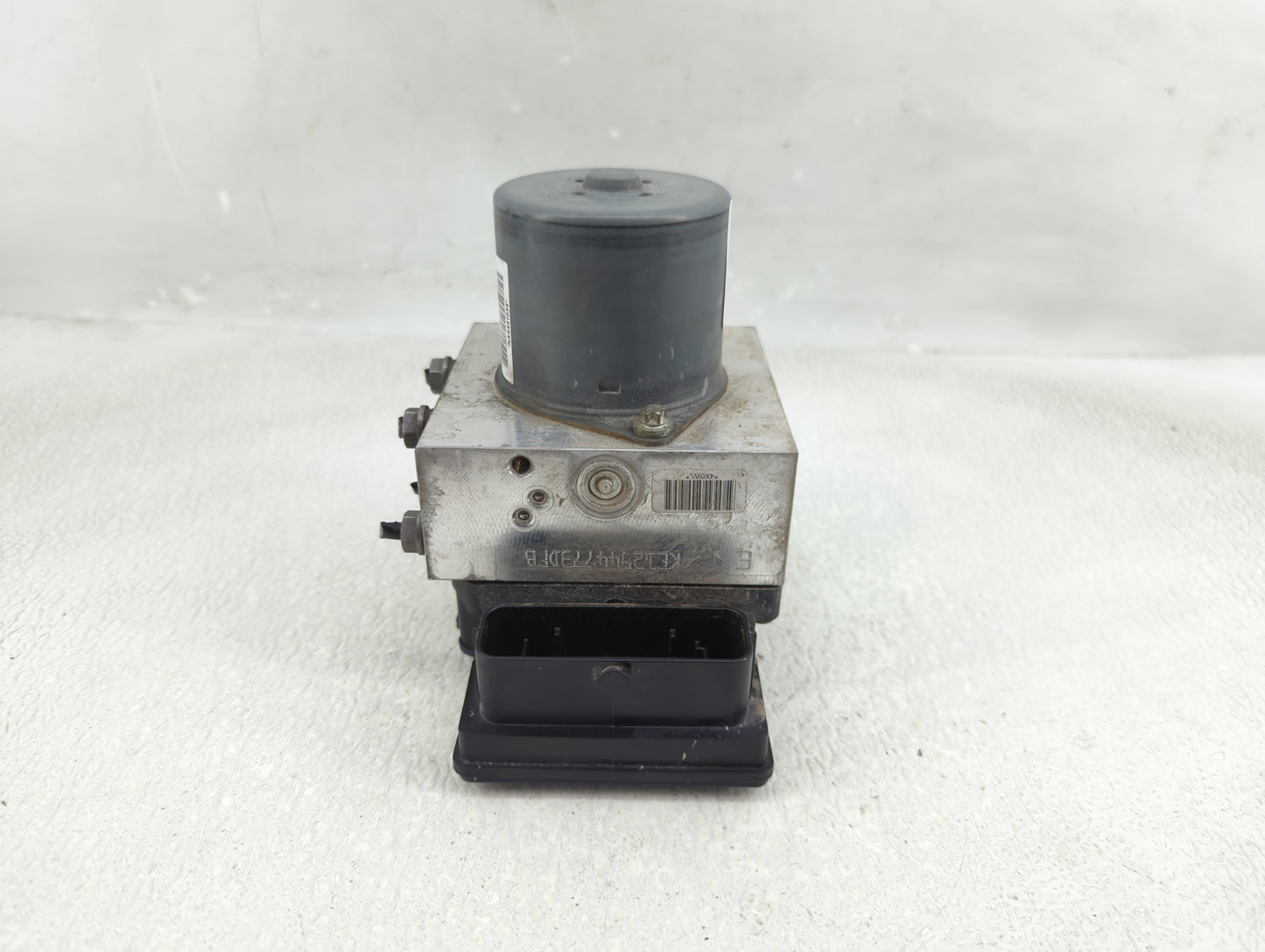 2009-2017 Volkswagen Cc Throttle Body P/N:3AA 614 109 AF Fits OEM Used Auto Parts - Oemusedautoparts1.com