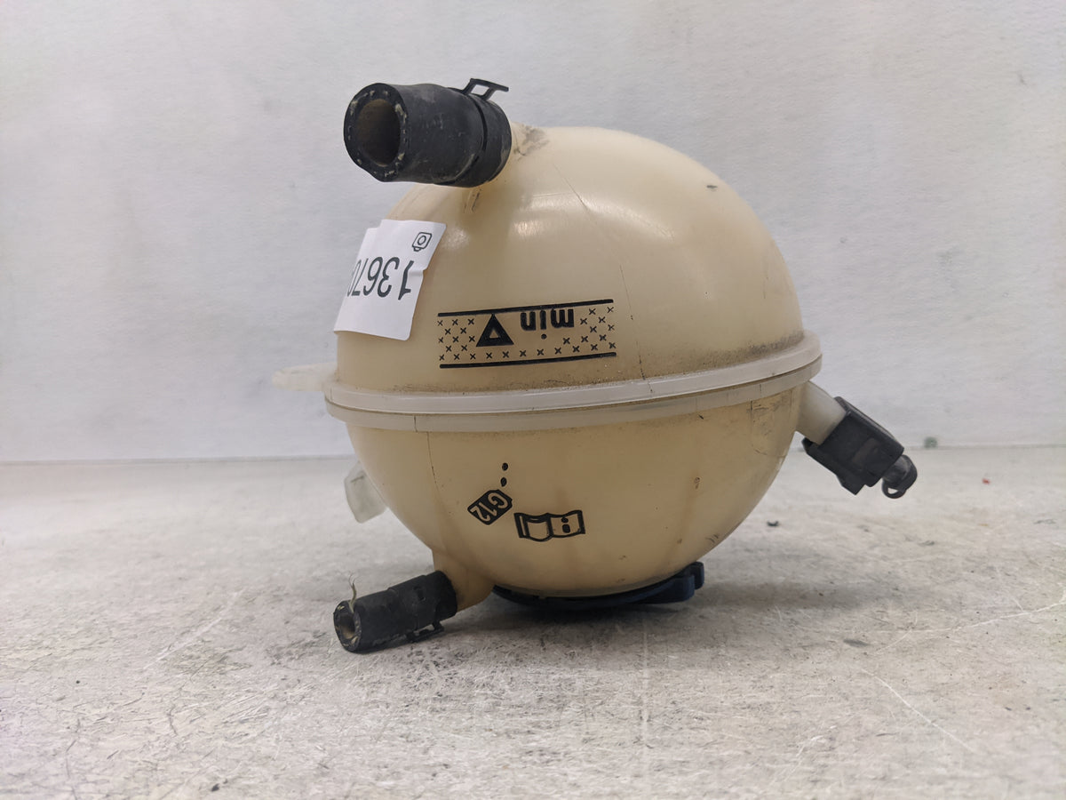 2009-2017 Volkswagen Cc Radiator Coolant Overflow Expansion Tank Bottle 1367041 - Oemusedautoparts1.com