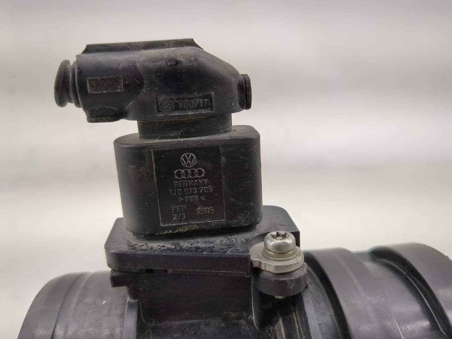 2009-2017 Volkswagen Cc Mass Air Flow Meter Maf - Oemusedautoparts1.com