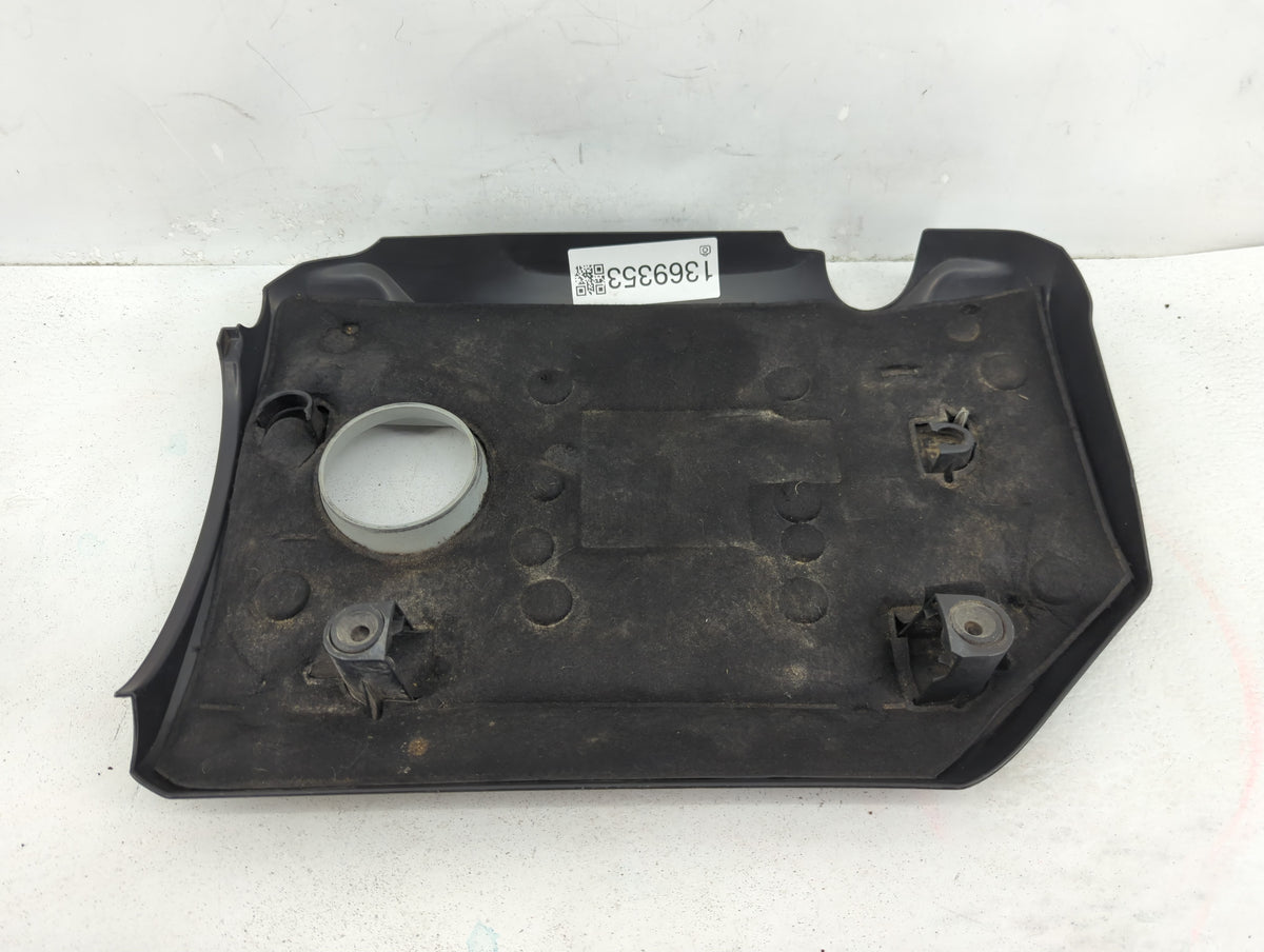 2012 Volkswagen Cc Engine Cover 1369353 - Oemusedautoparts1.com