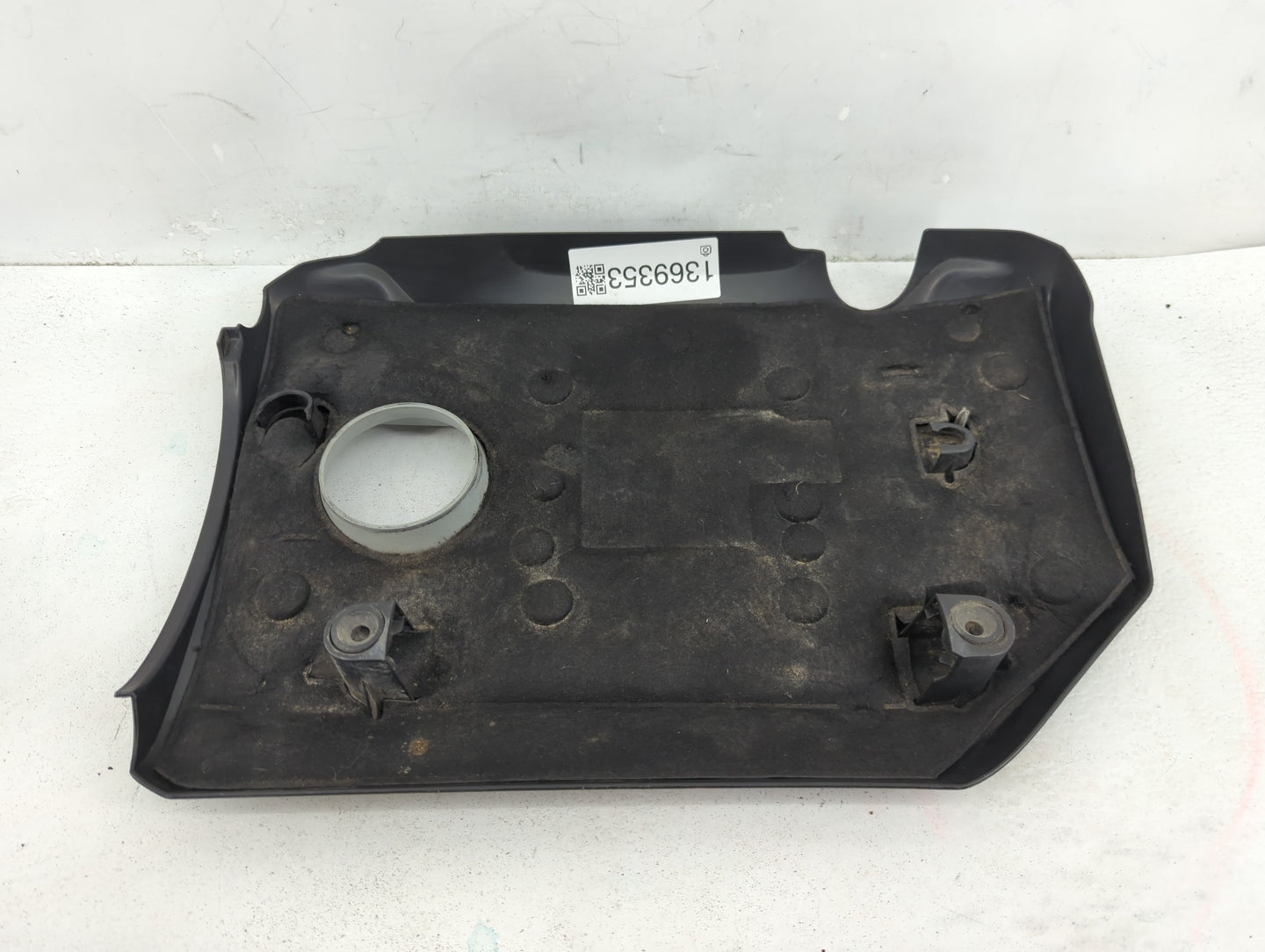 2012 Volkswagen Cc Engine Cover - Oemusedautoparts1.com