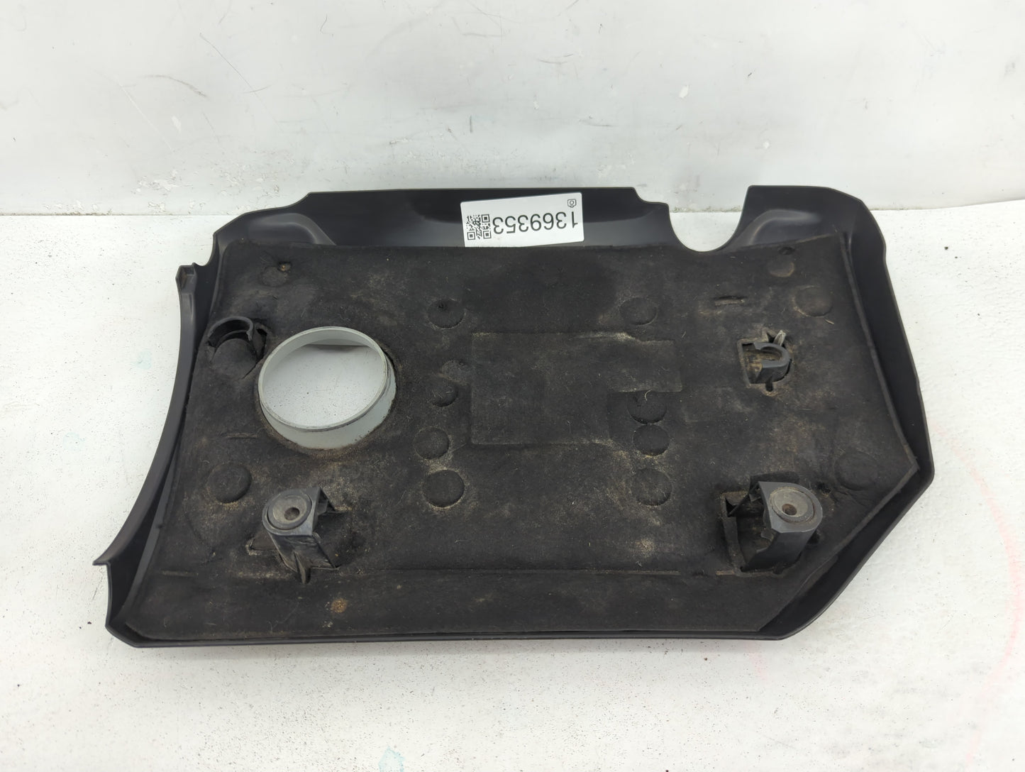 2012 Volkswagen Cc Engine Cover - Oemusedautoparts1.com