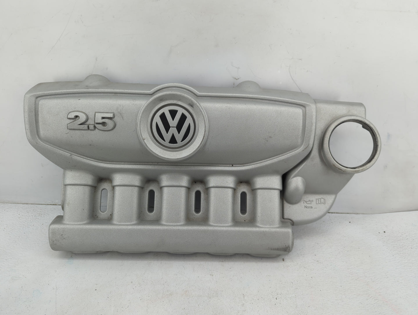 2012 Volkswagen Cc Engine Cover - Oemusedautoparts1.com