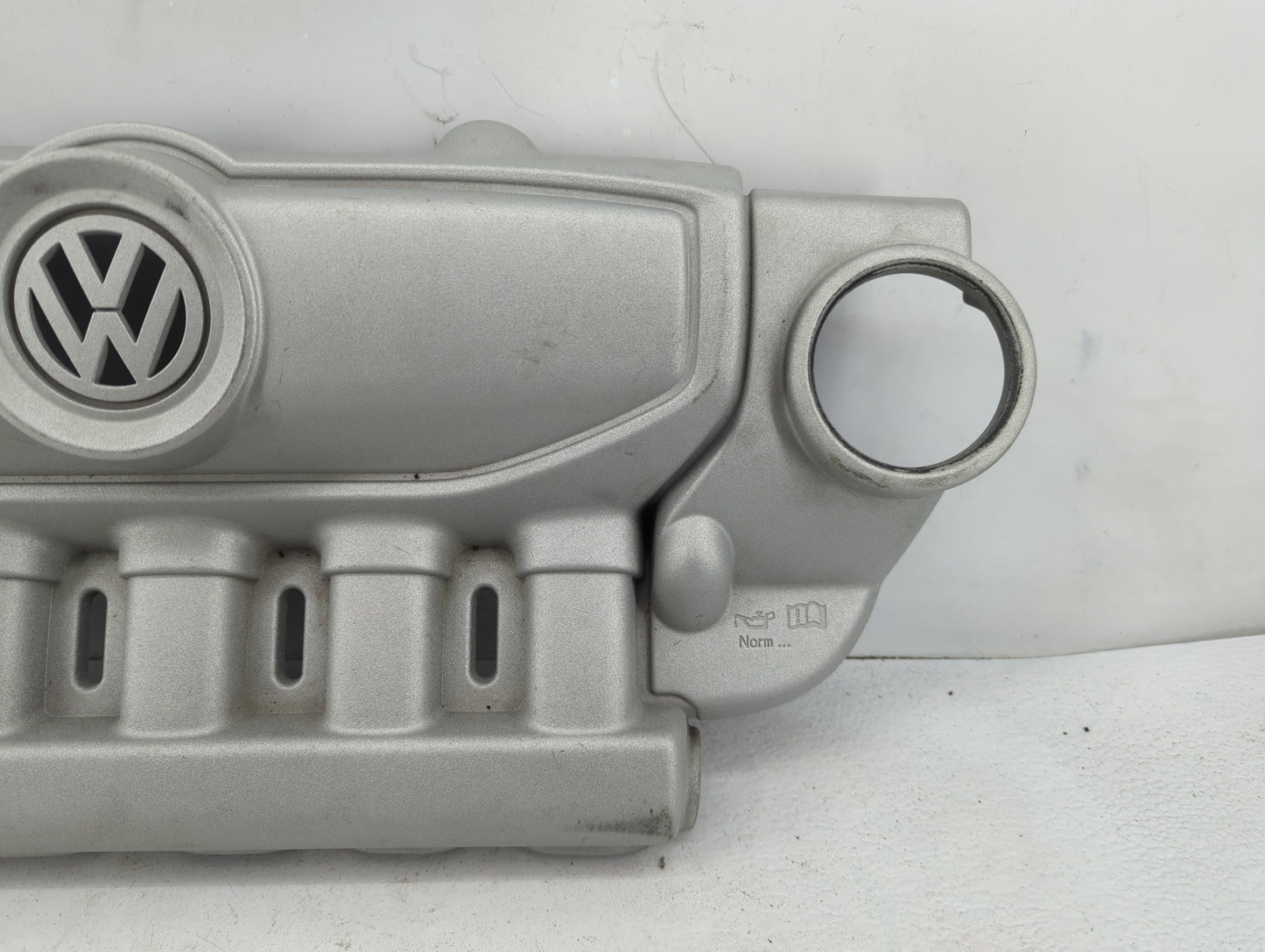 2012 Volkswagen Cc Engine Cover - Oemusedautoparts1.com
