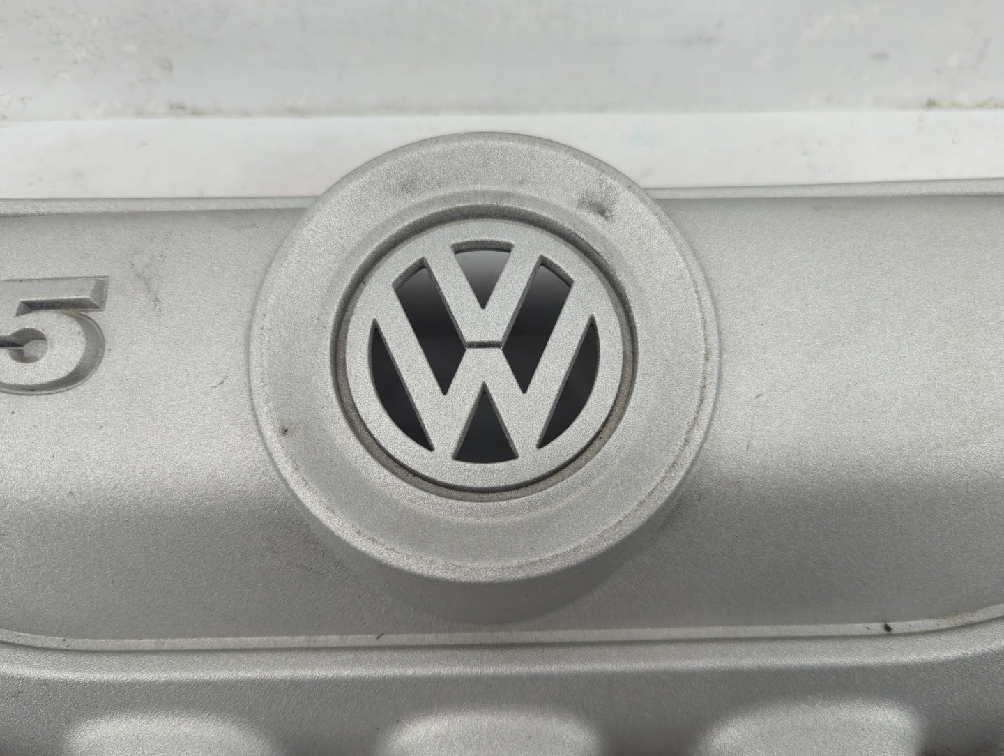 2012 Volkswagen Cc Engine Cover - Oemusedautoparts1.com