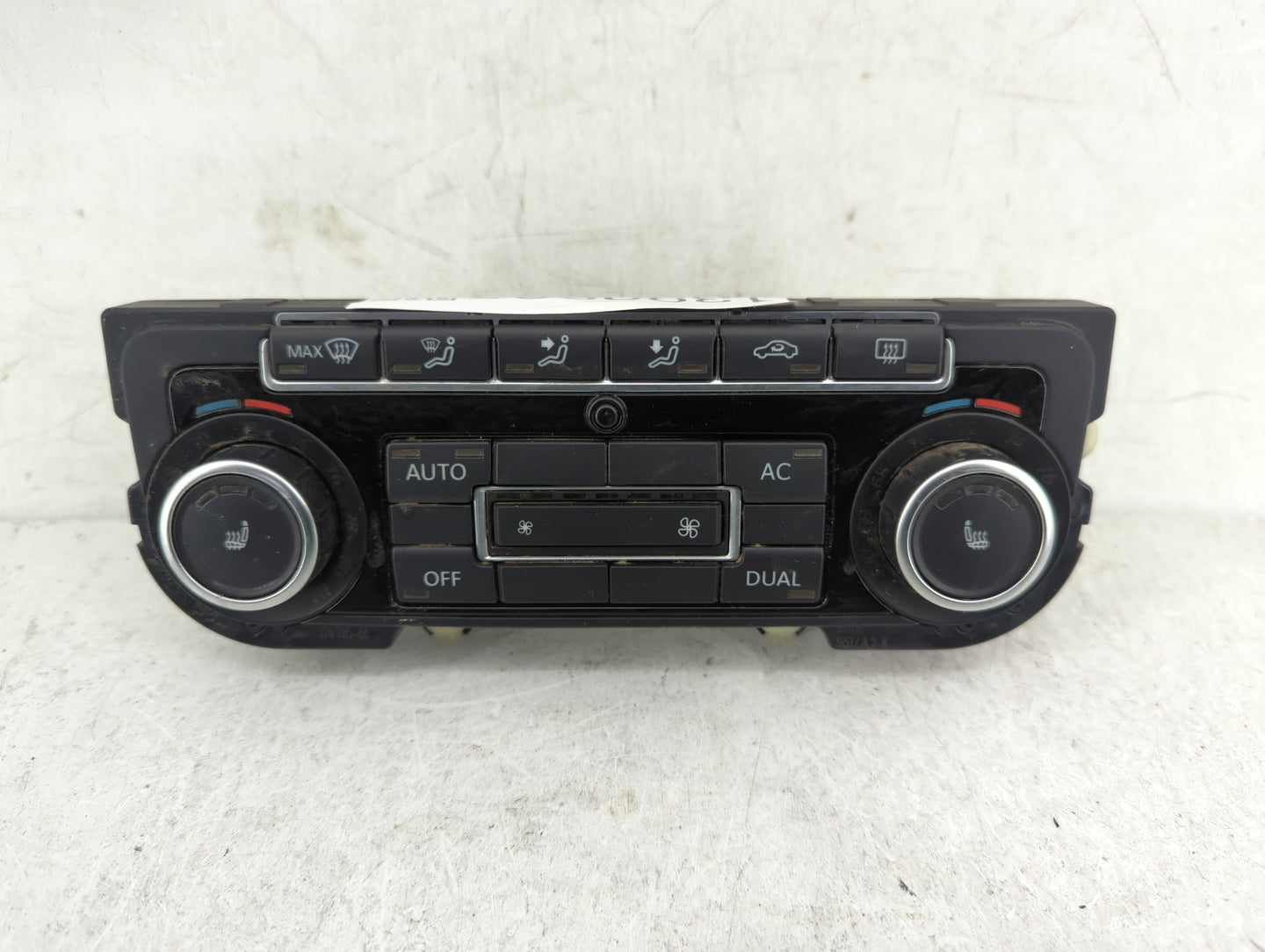 2011-2012 Volkswagen Cc Climate Control Module Temperature AC/Heater Replacement P/N:5K0 907 044 EG Fits Fits 2009 2010 2011