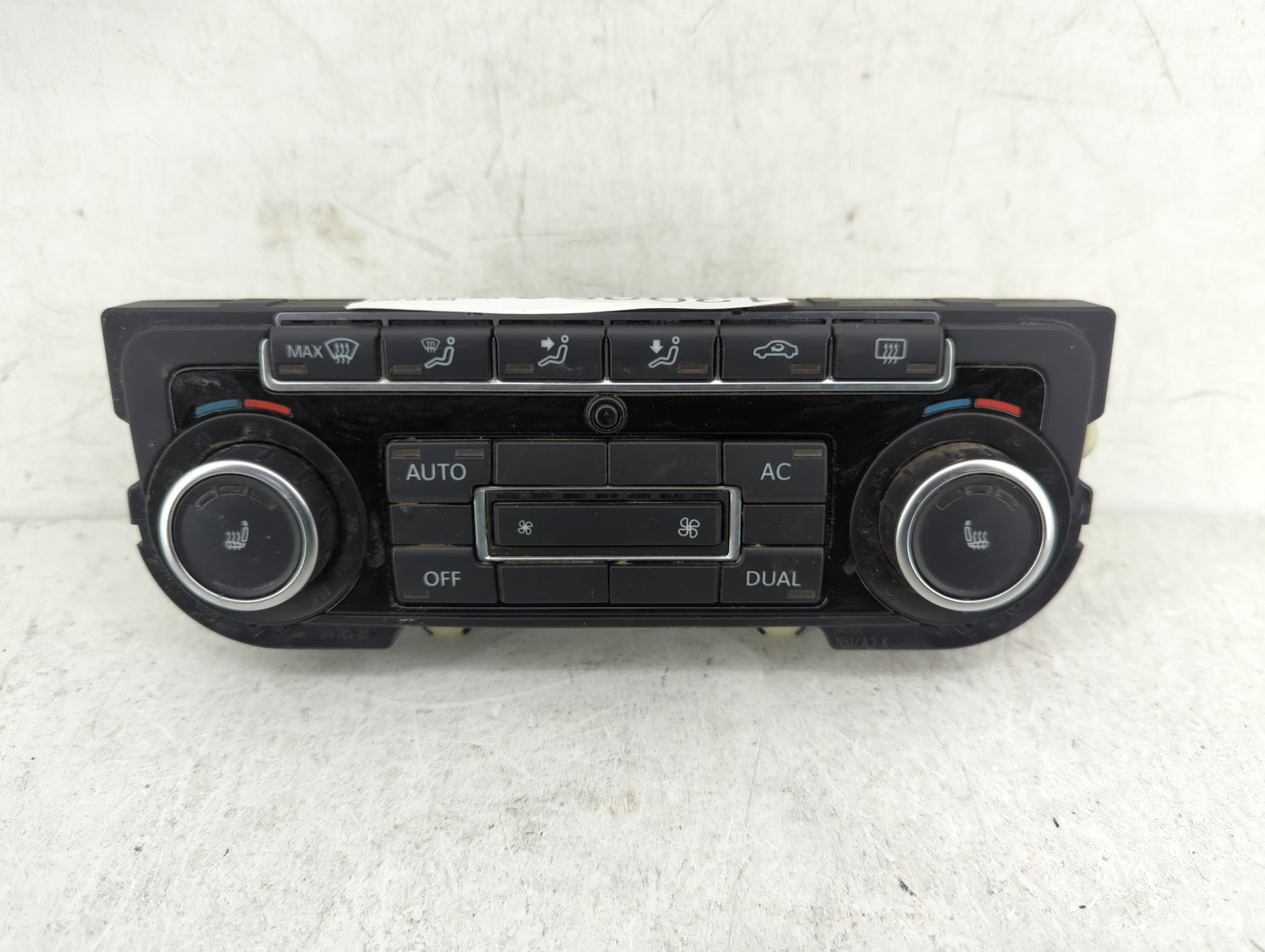 2011-2012 Volkswagen Cc Climate Control Module Temperature AC/Heater Replacement P/N:5K0 907 044 EG Fits Fits 2009 2010 2011