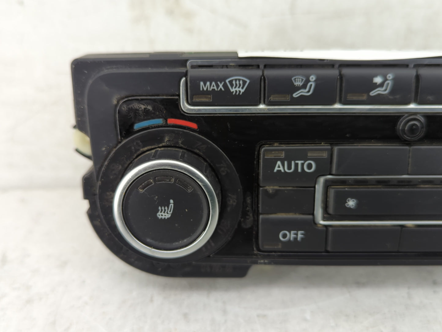 2011-2012 Volkswagen Cc Climate Control Module Temperature AC/Heater Replacement P/N:5K0 907 044 EG Fits Fits 2009 2010 2011