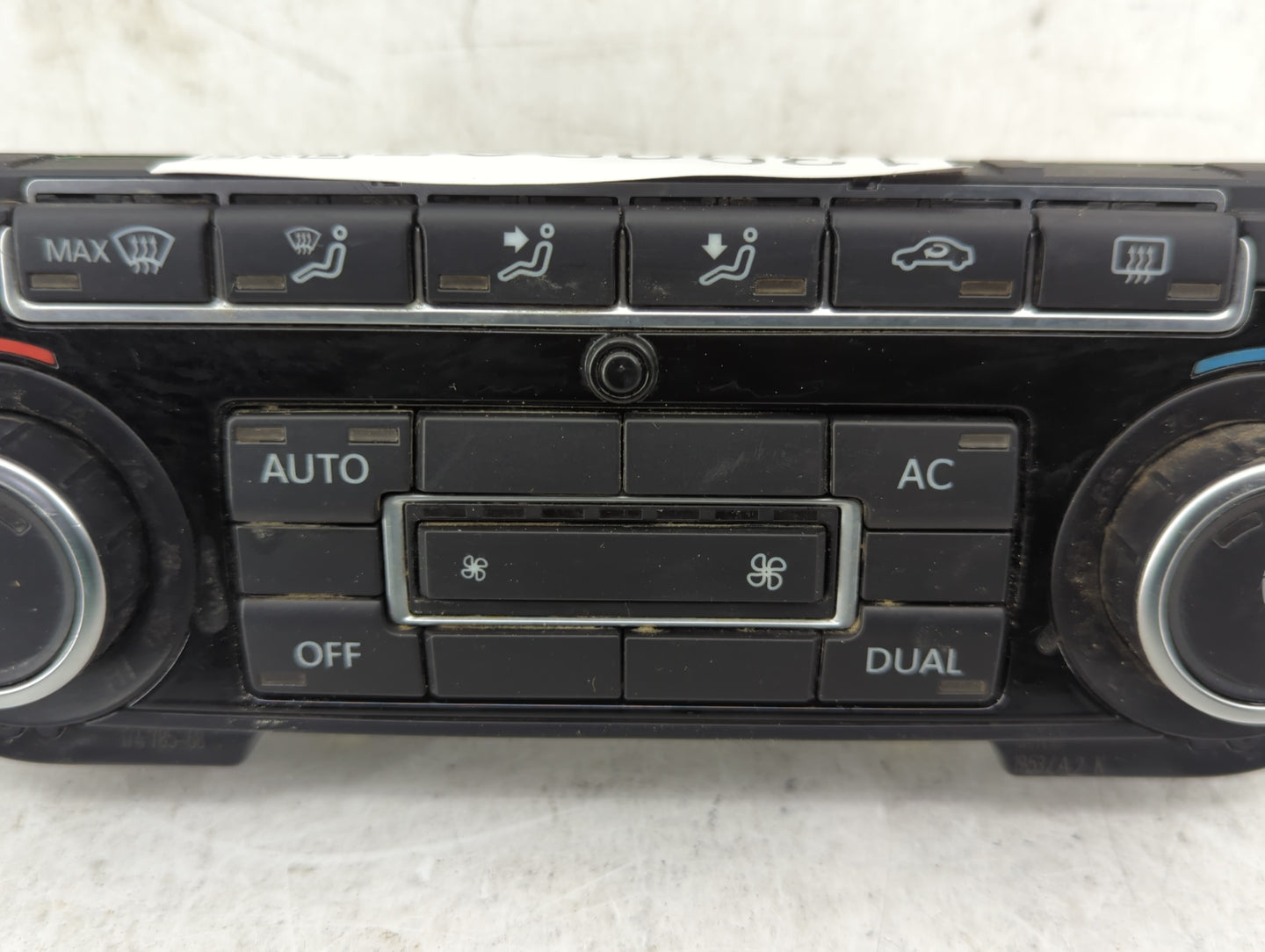 2011-2012 Volkswagen Cc Climate Control Module Temperature AC/Heater Replacement P/N:5K0 907 044 EG Fits Fits 2009 2010 2011