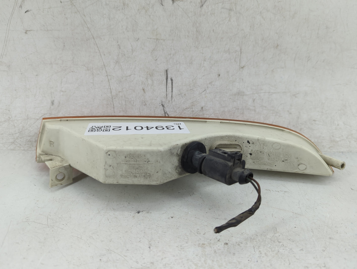 2009-2012 Volkswagen Cc Passenger Right Oem Front Light Lamp - Oemusedautoparts1.com