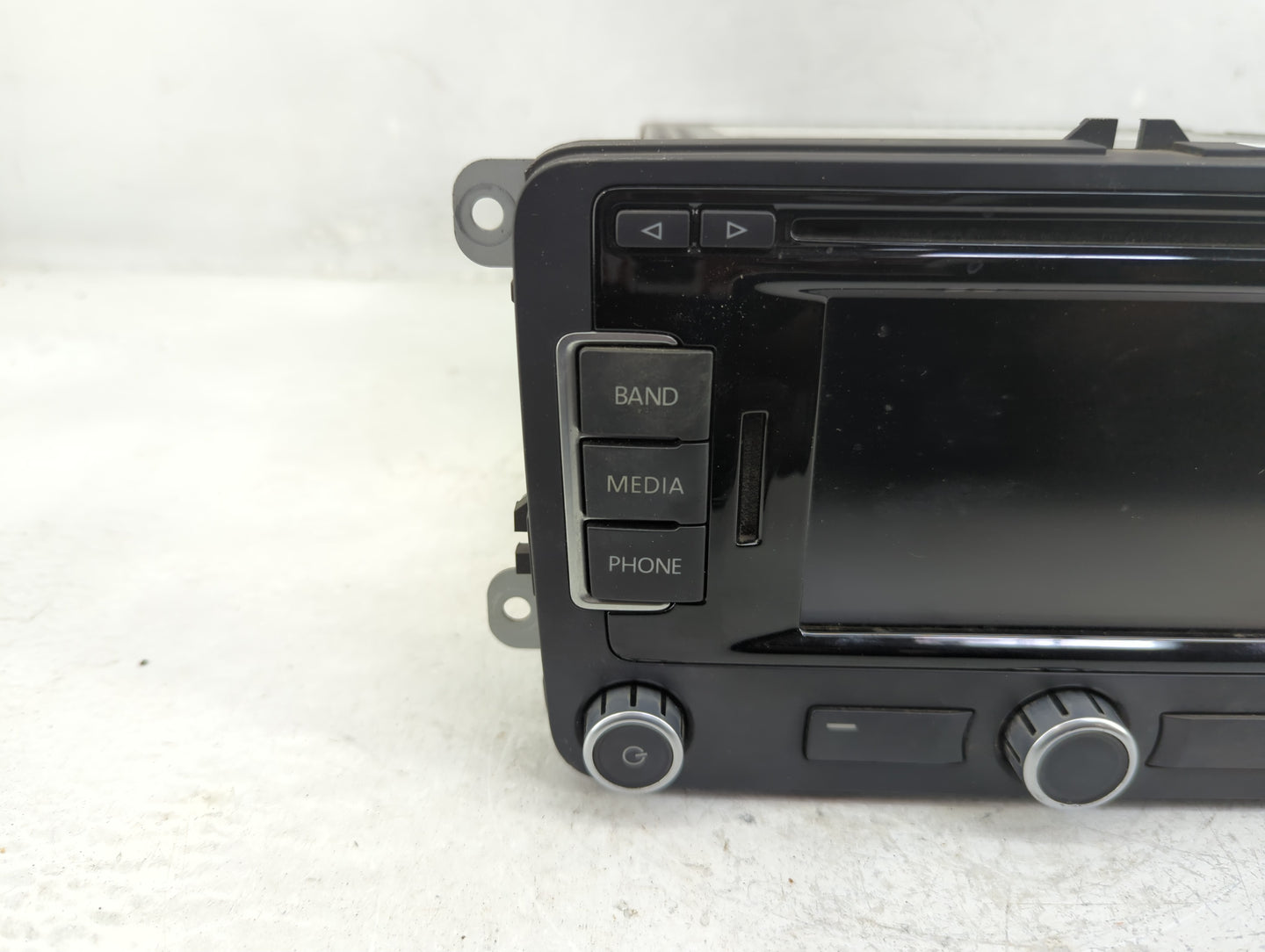 2012-2017 Volkswagen Cc Radio AM FM Cd Player Receiver Replacement P/N:10K035274 Fits Fits 2012 2013 2014 2015 2016 2017 OEM