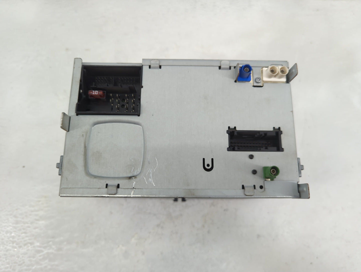2012-2017 Volkswagen Cc Radio AM FM Cd Player Receiver Replacement P/N:10K035274 Fits Fits 2012 2013 2014 2015 2016 2017 OEM