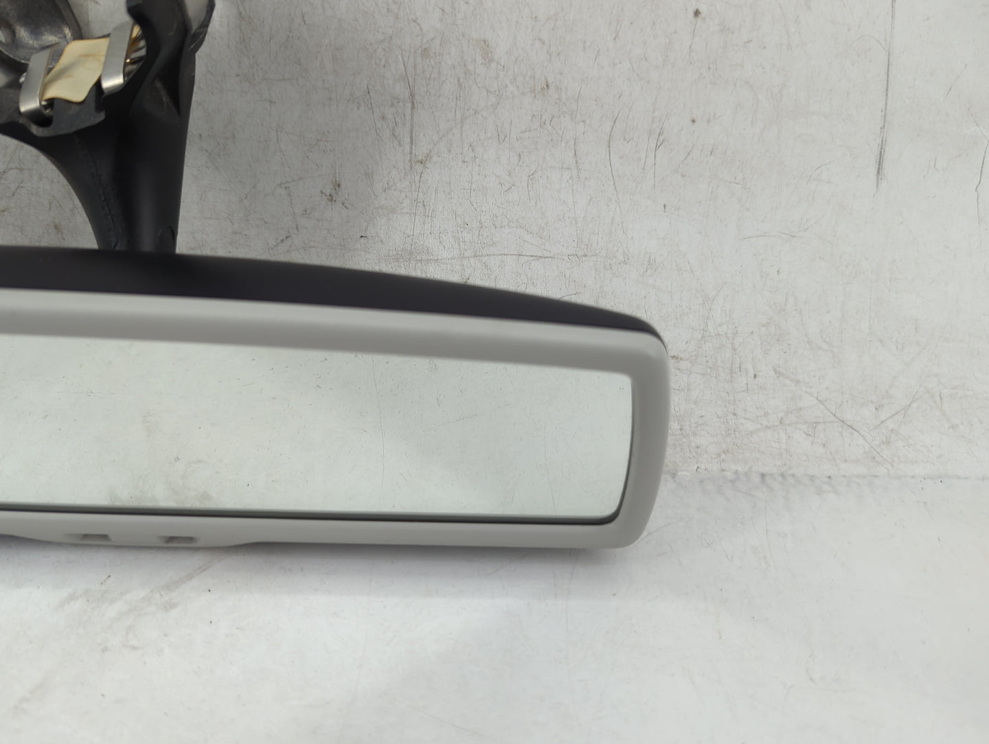 2009-2012 Volkswagen Cc Interior Rear View Mirror Replacement OEM P/N:GNTX-398 Fits OEM Used Auto Parts - Oemusedautoparts1.