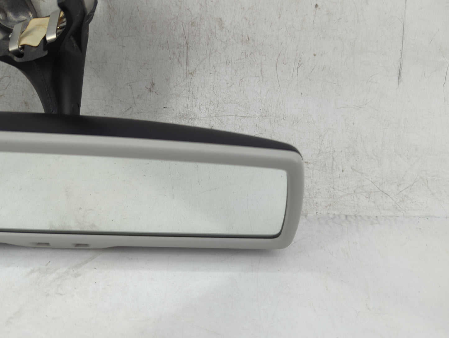 2009-2012 Volkswagen Cc Interior Rear View Mirror Replacement OEM P/N:GNTX-398 Fits OEM Used Auto Parts - Oemusedautoparts1.