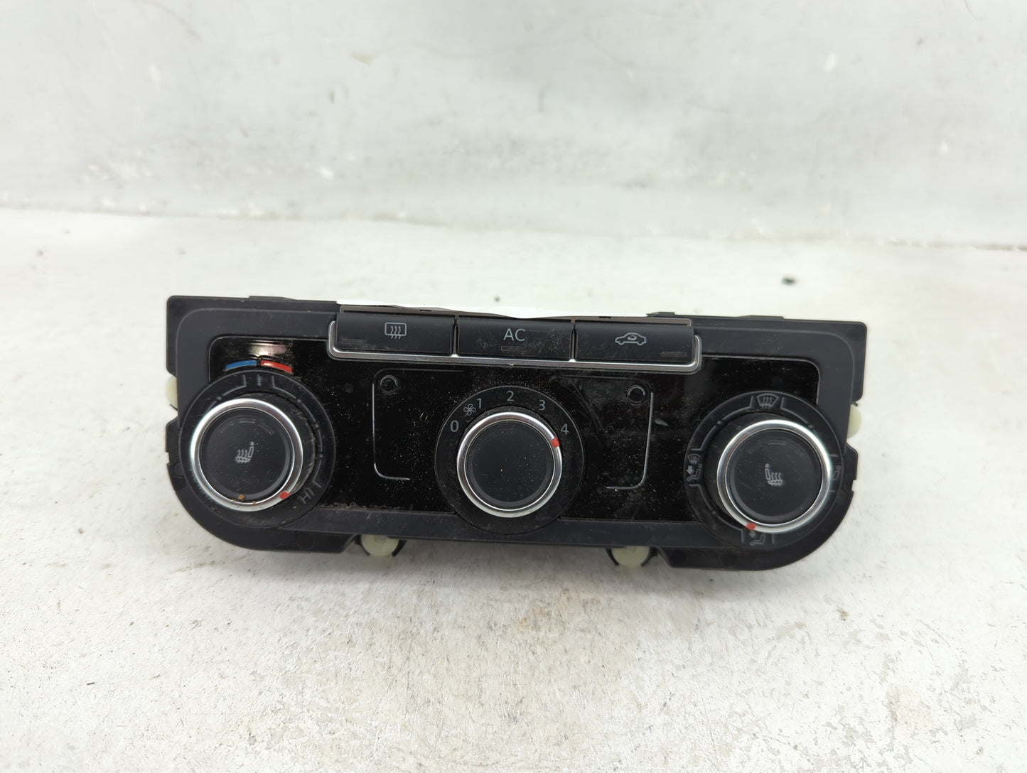2011-2012 Volkswagen Cc Climate Control Module Temperature AC/Heater Replacement P/N:907 426AC ZJU Fits Fits 2011 2012 2013 