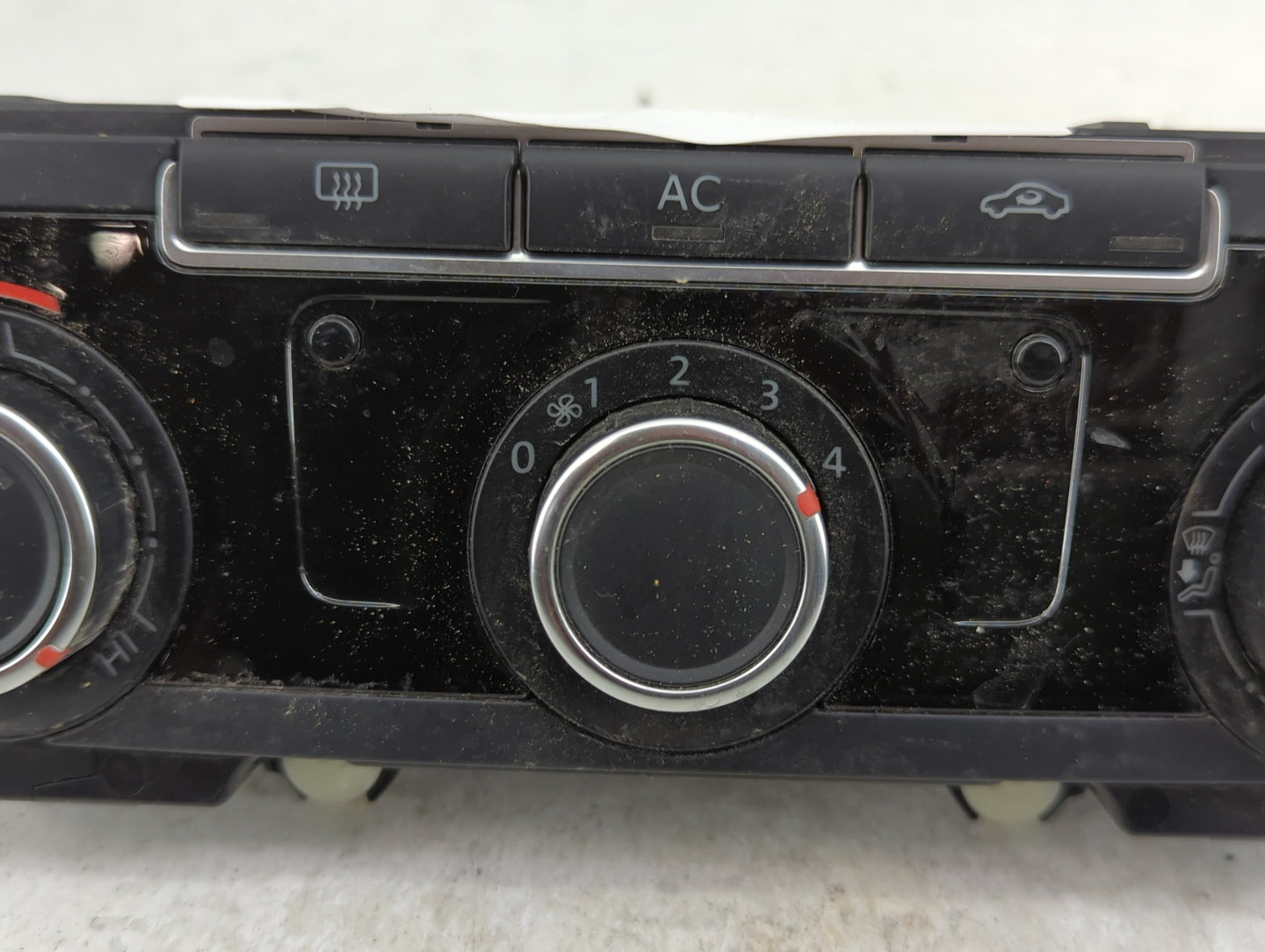 2011-2012 Volkswagen Cc Climate Control Module Temperature AC/Heater Replacement P/N:907 426AC ZJU Fits Fits 2011 2012 2013 