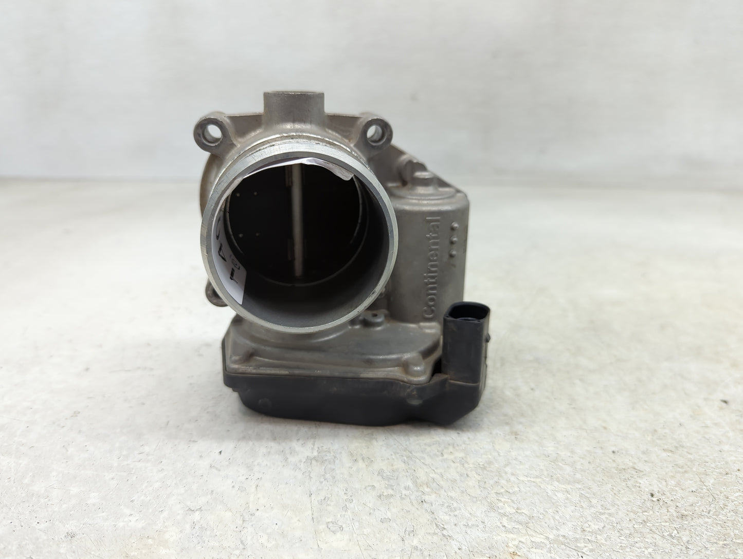 2009-2017 Volkswagen Cc Throttle Body P/N:06F 133 062 Q A2C53390403 Fits OEM Used Auto Parts - Oemusedautoparts1.com
