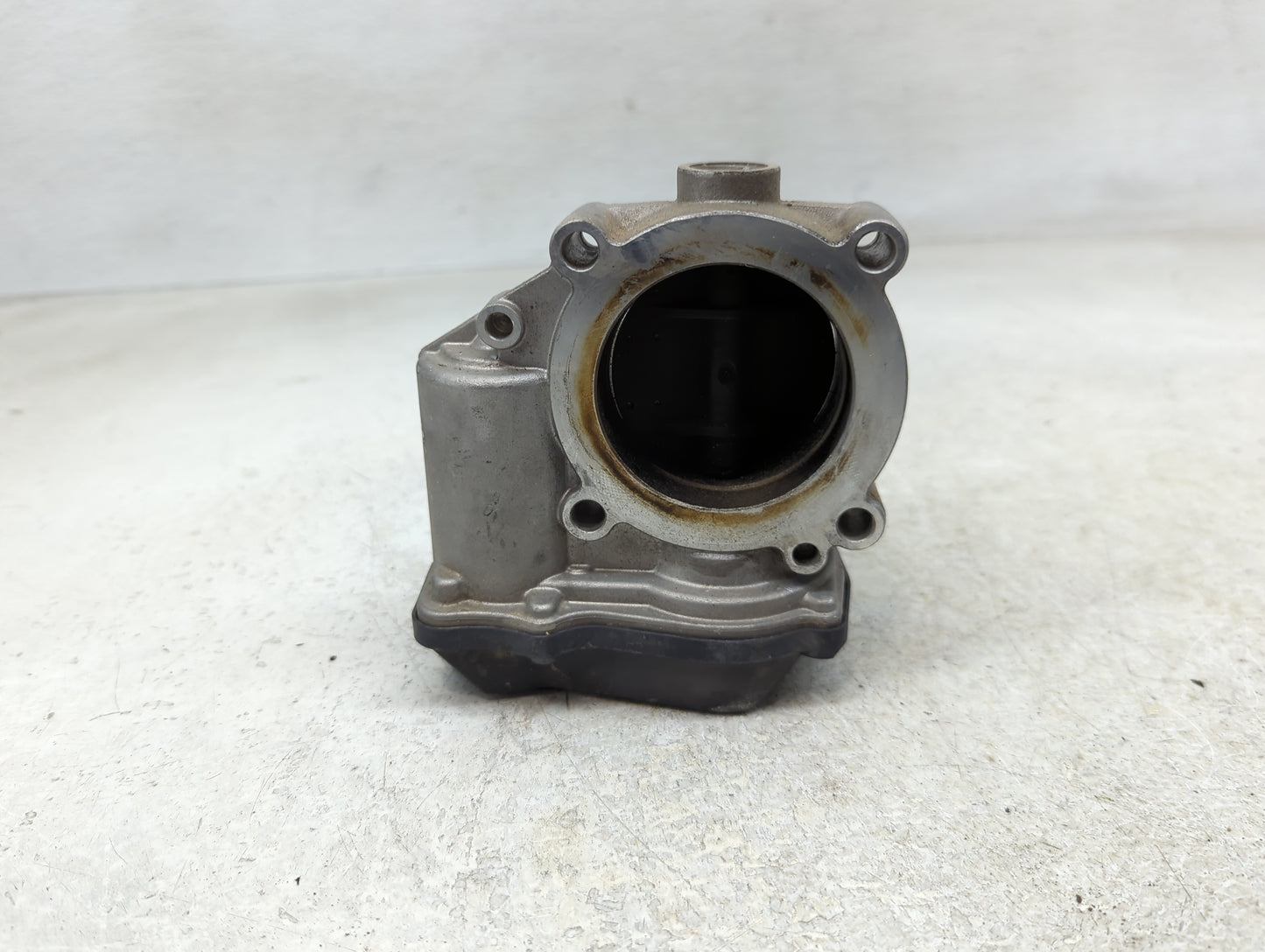 2009-2017 Volkswagen Cc Throttle Body P/N:06F 133 062 Q A2C53390403 Fits OEM Used Auto Parts - Oemusedautoparts1.com