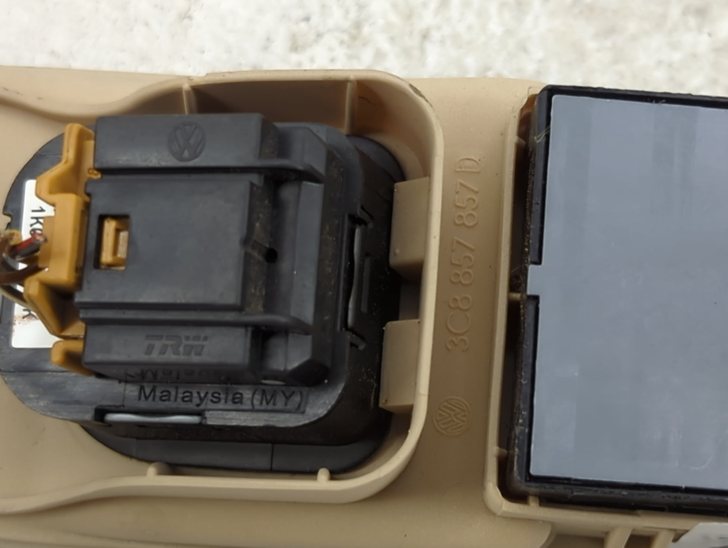 2009-2017 Volkswagen Cc Master Power Window Switch Replacement Driver Side Left P/N:3C8857857D Fits OEM Used Auto Parts - Oe