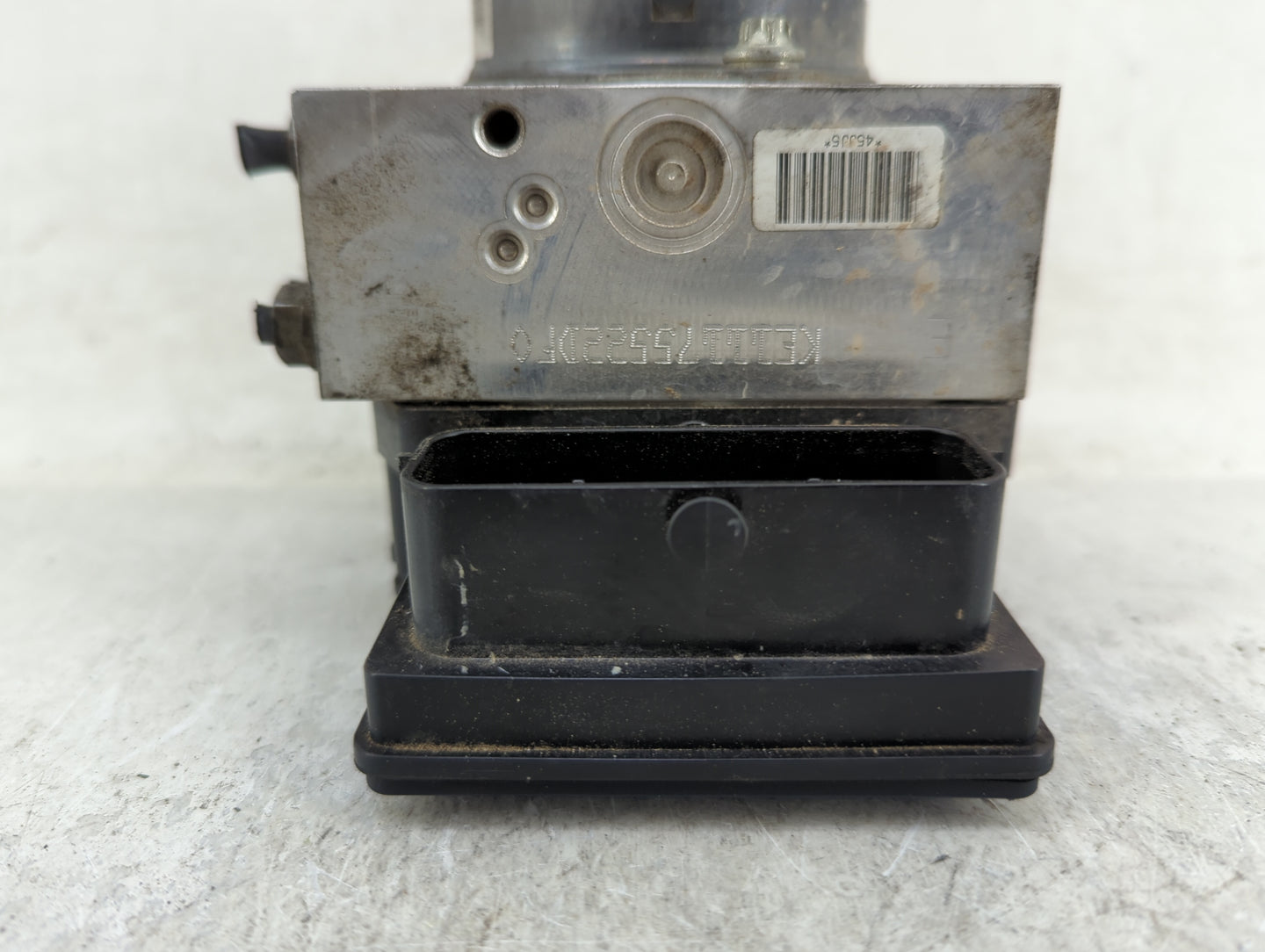 2011-2012 Volkswagen Cc ABS Pump Control Module Replacement P/N:3AA614109M Fits Fits 2011 2012 OEM Used Auto Parts - Oemused