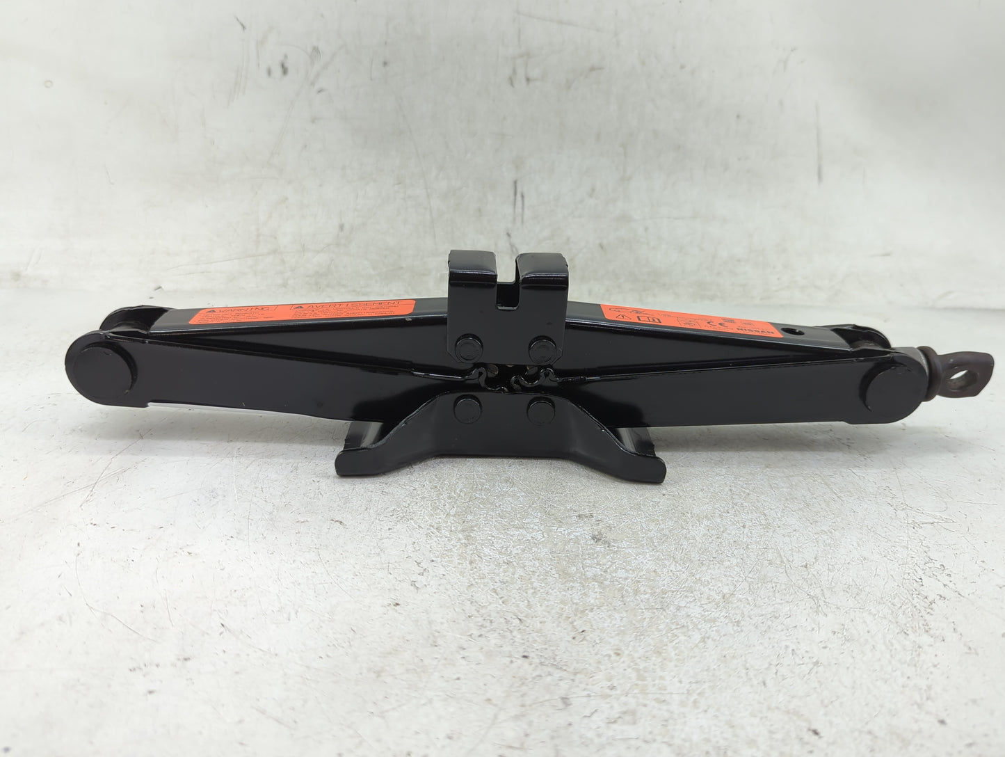2012 Volkswagen Cc Spare Scissor Car Jack - Oemusedautoparts1.com
