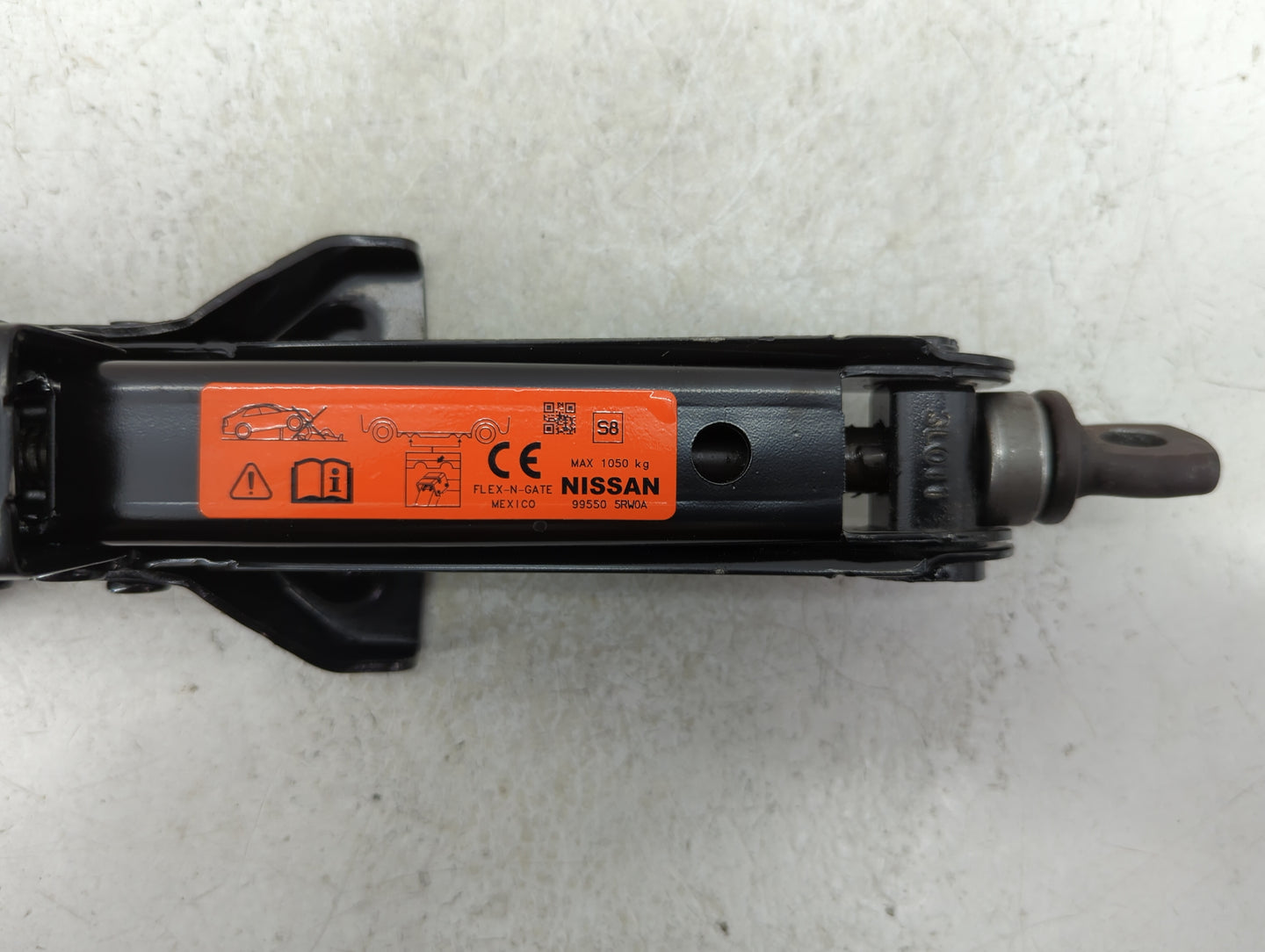 2012 Volkswagen Cc Spare Scissor Car Jack - Oemusedautoparts1.com